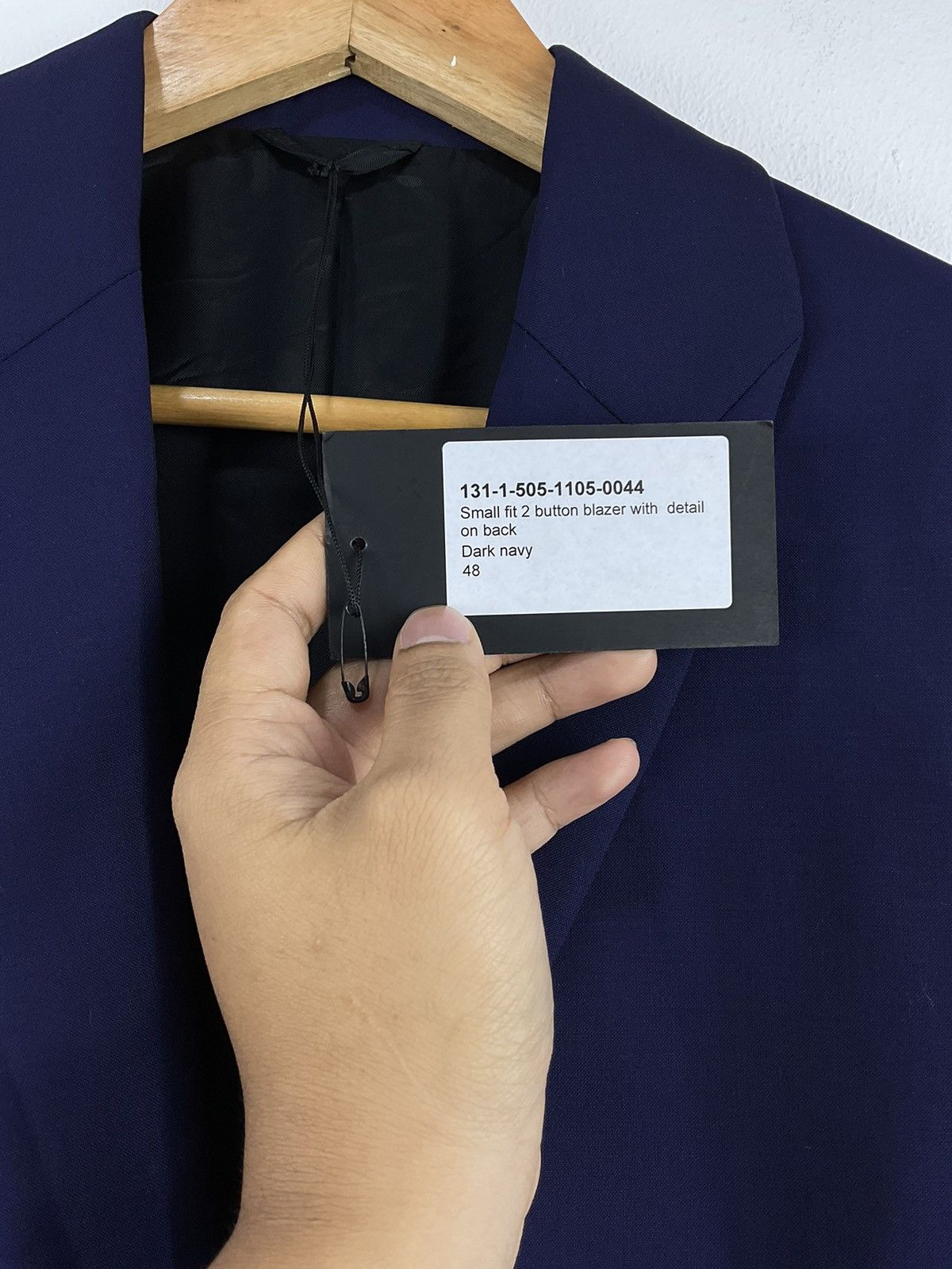 Raf Simons Raf Simons 2 Button Blazer with Detail on Back Size US M / EU 48-50 / 2 - 11 Thumbnail