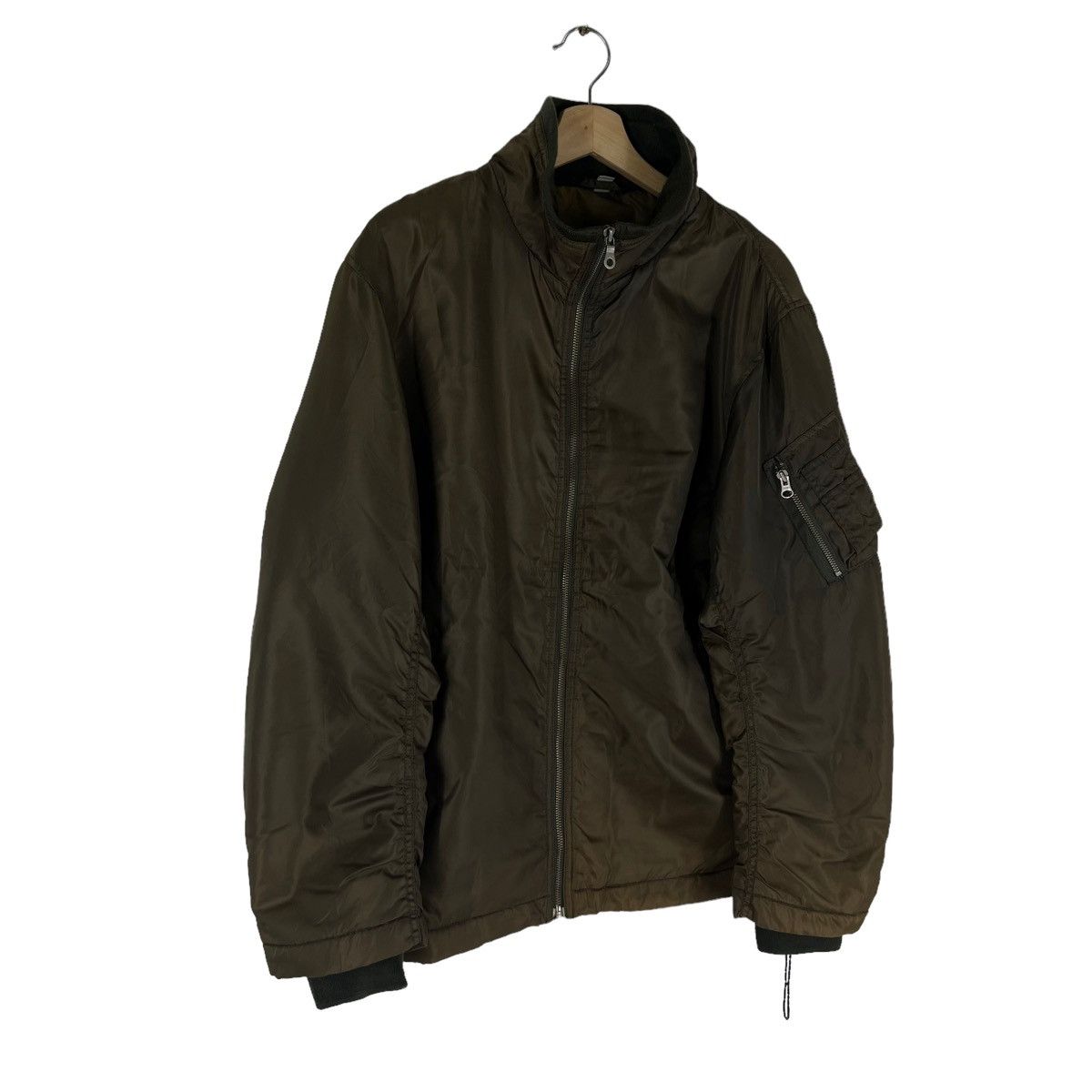 Japanese Brand VERY RARE FADED BY SUN DESIGN UNIQLO JAPAN BOMBER JACKET Size US M / EU 48-50 / 2 - 3 Thumbnail