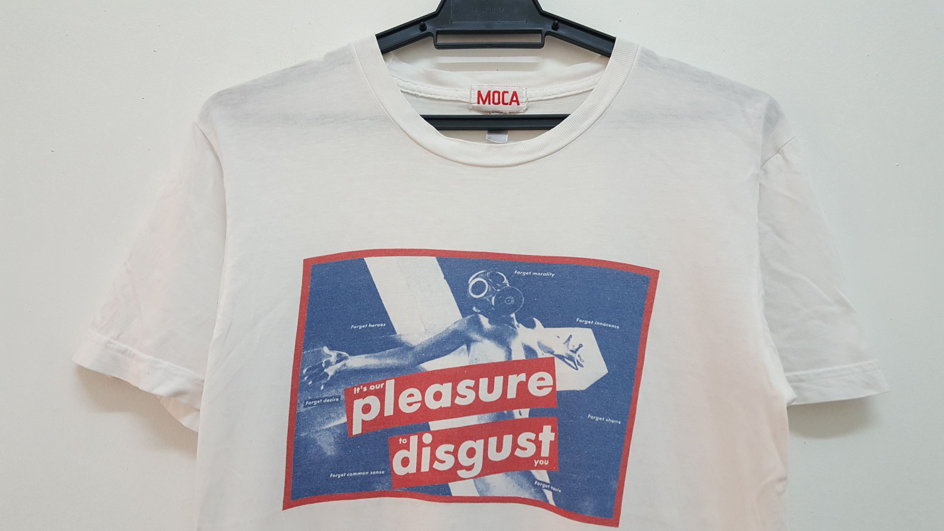 Art Comes First Y2K 🔥 ART FOR MOCA MUSEUM EXHIBITION TEE RARE Size US S / EU 44-46 / 1 - 6 Thumbnail