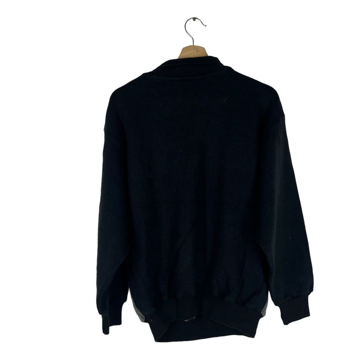 Japanese Brand VINTAGE RUDOLPH VALENTINO COLLAR SWEATSHIRT BIG LOGO Size US L / EU 52-54 / 3 - 8 Thumbnail
