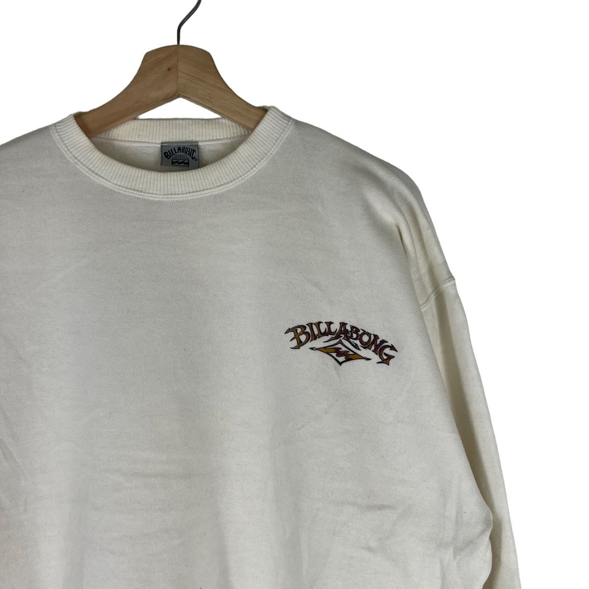 Japanese Brand VINTAGE BILLABONG CREWNECK SWEATSHIRT BIG LOGO STREETWEAR Size US M / EU 48-50 / 2 - 4 Thumbnail
