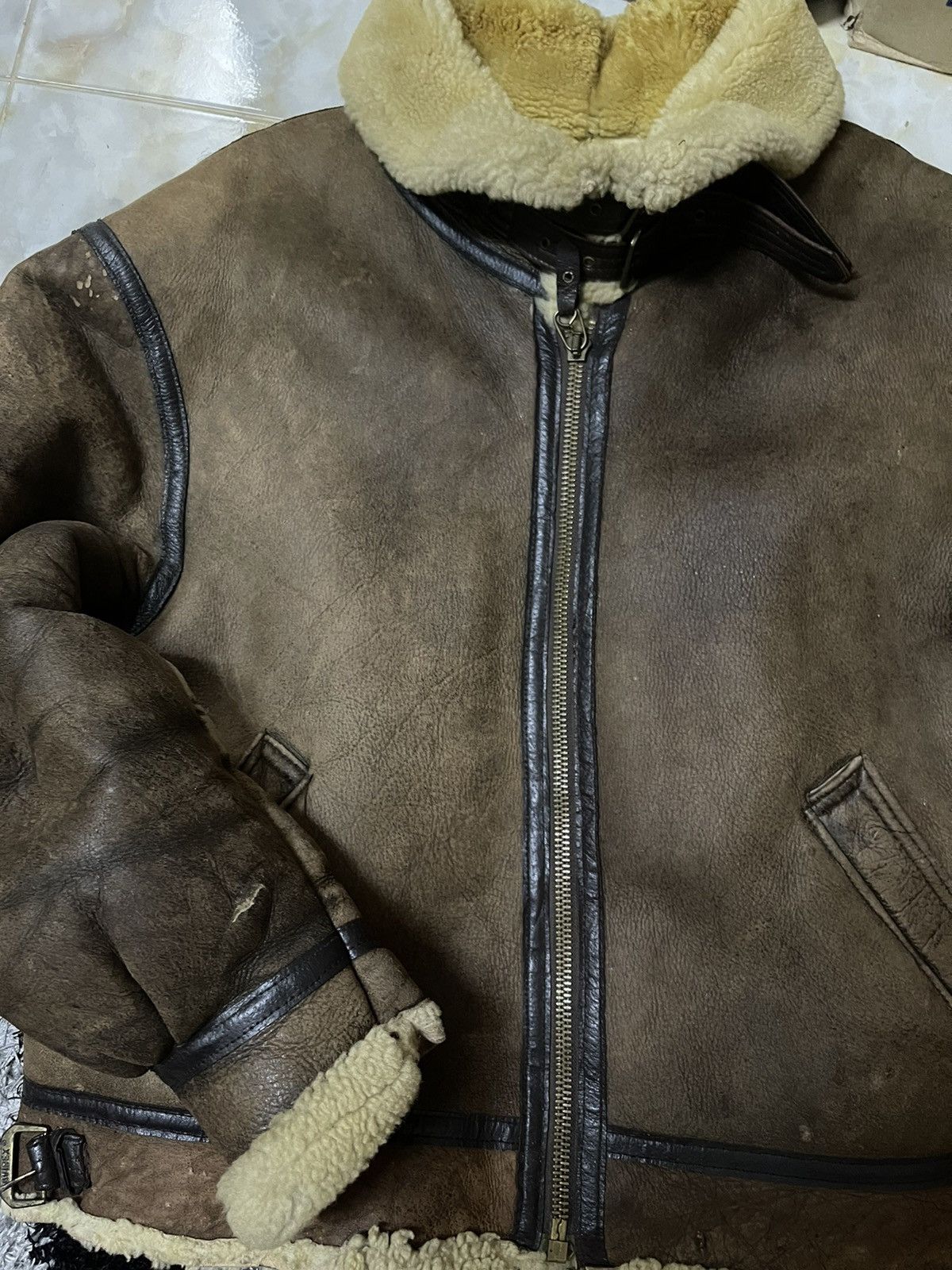 Avirex TYPE B3 AVIREX SHEEPSKIN SHERLING JACKET Size US XL / EU 56 / 4 - 18 Thumbnail