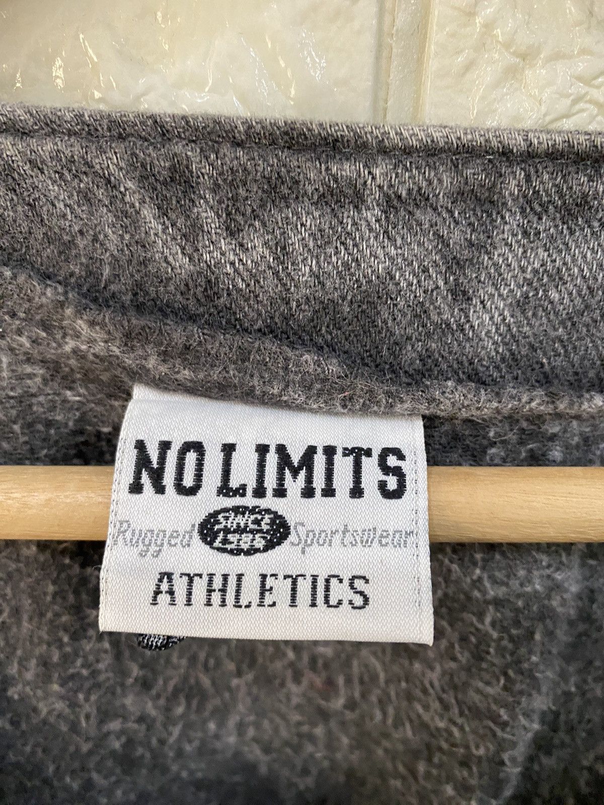 Sports Specialties × Vintage Vintage No Limit USA Athletic Made USA Shirt Size US L / EU 52-54 / 3 - 7 Thumbnail