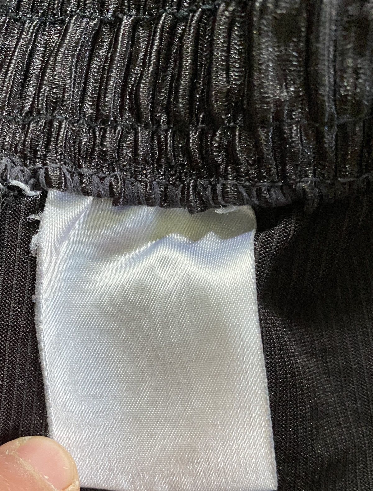 Nike × Vintage Vintage Y2K’s Nike Basketball Ribbed Polyester Shorts Size US 35 - 11 Thumbnail