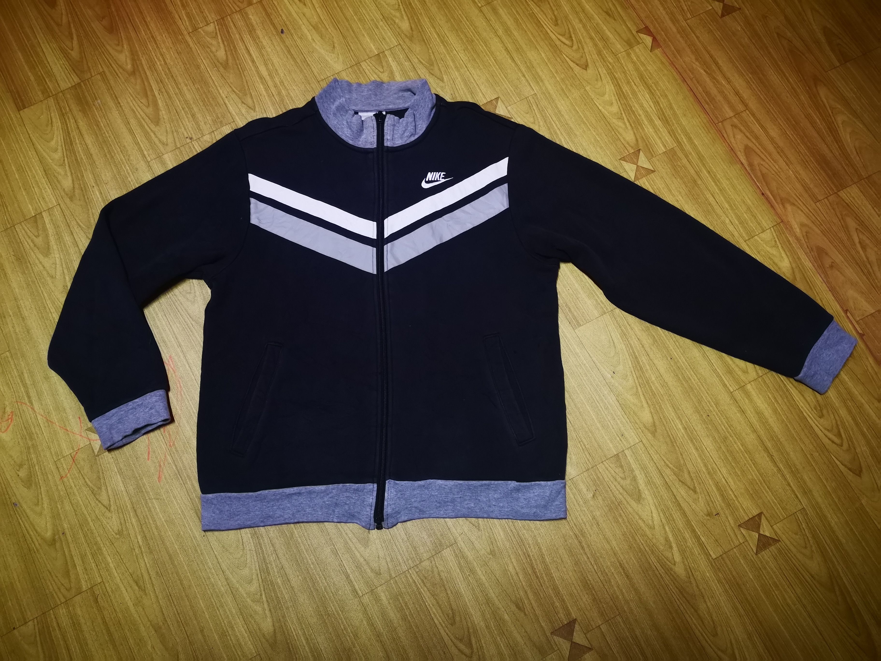 Nike Sweater Nike Size L / US 10 / IT 46 - 1 Thumbnail
