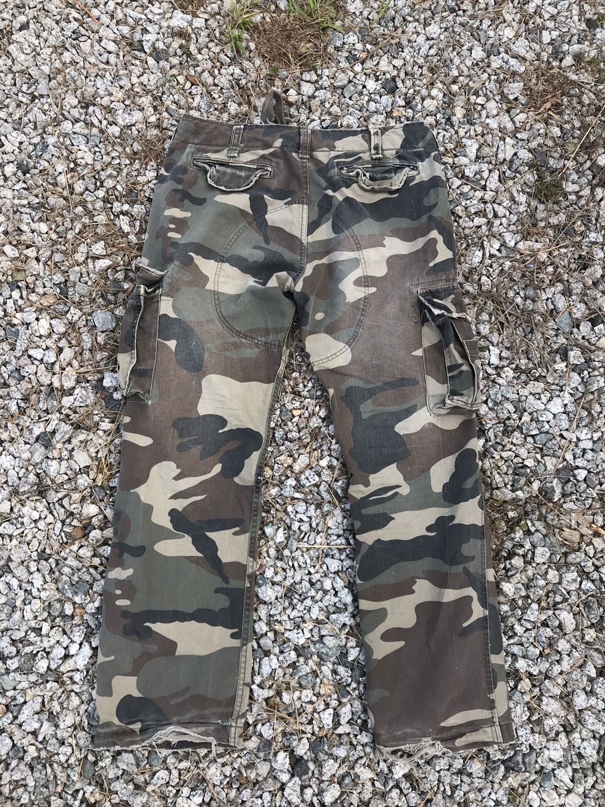 Vintage Distressed Back Number Camo Cargo Pants Size US 37 - 2 Thumbnail