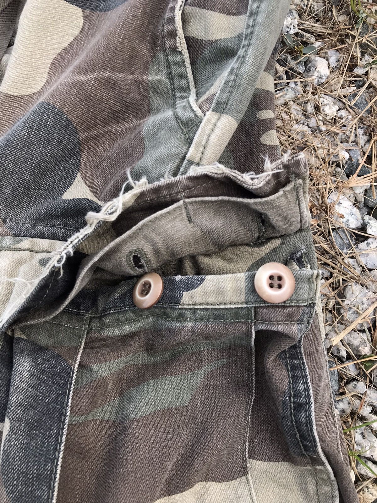 Vintage Distressed Back Number Camo Cargo Pants Size US 37 - 9 Thumbnail