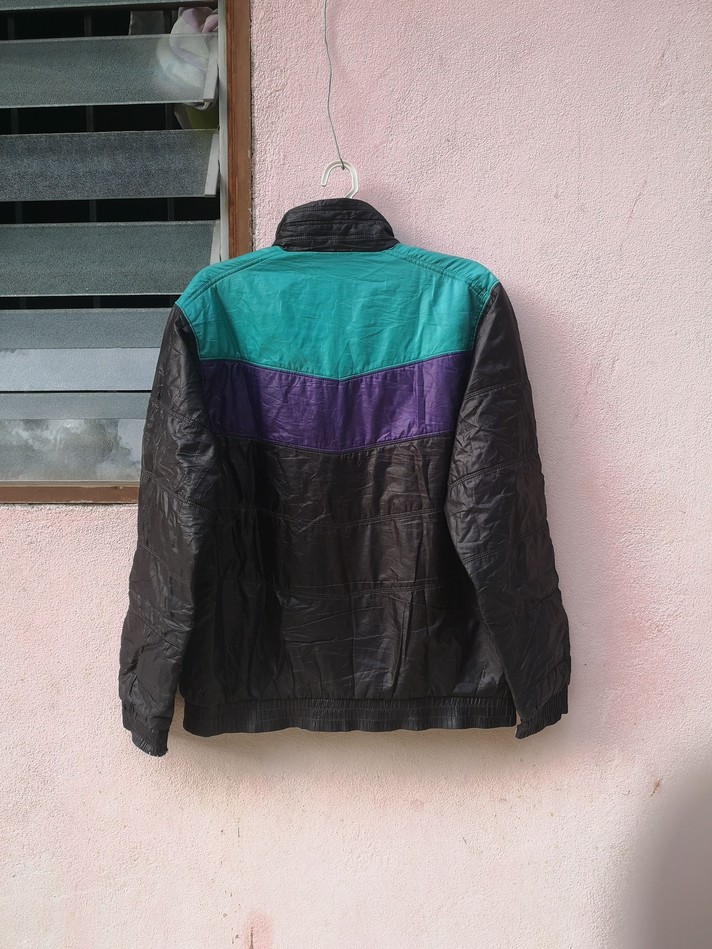 Nike ACG Vintage Nike ACG Quilted Jacket Size US L / EU 52-54 / 3 - 2 Thumbnail