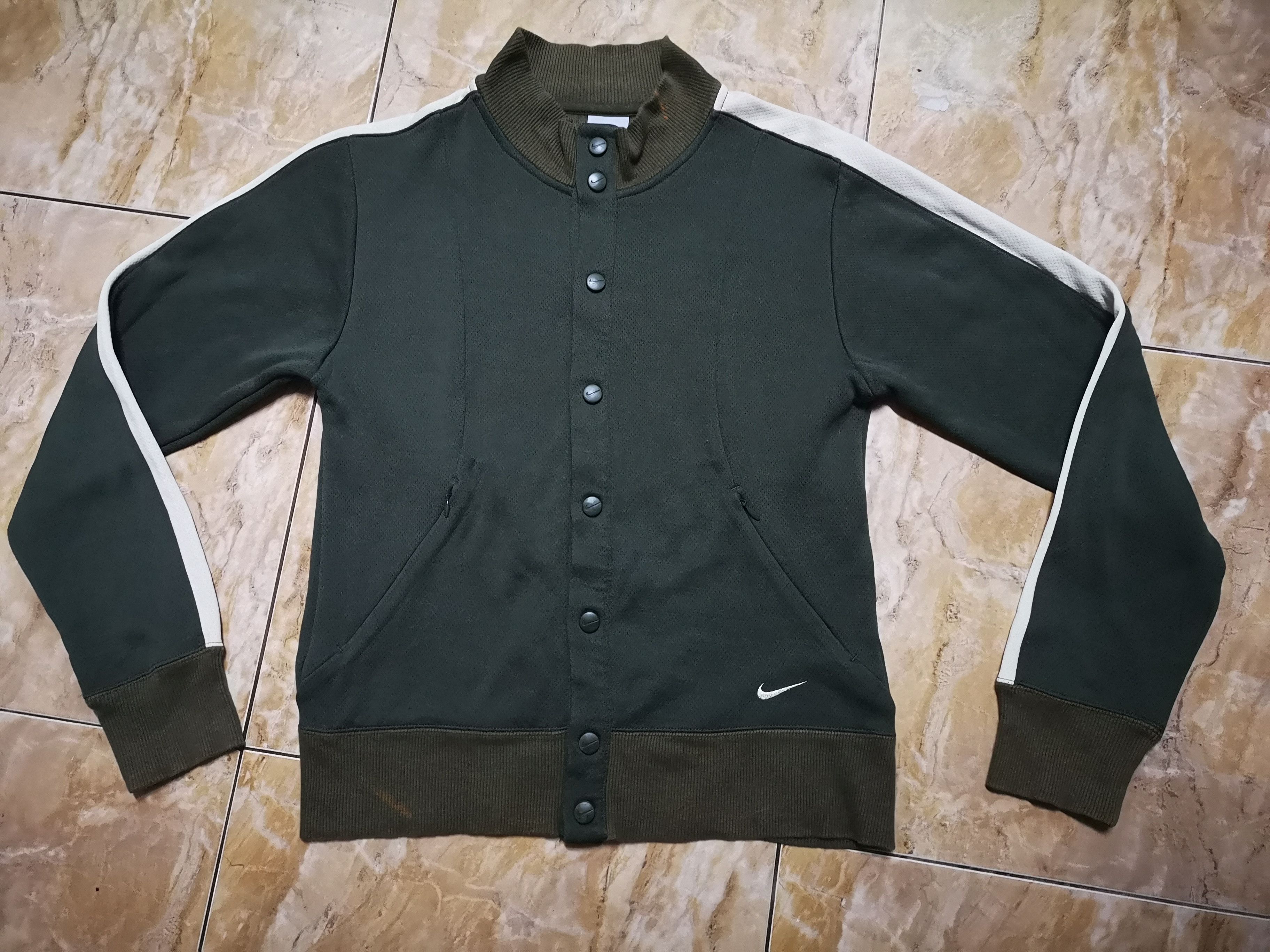 Nike Vintage Y2K Nike Varsity Style Size US M / EU 48-50 / 2 - 1 Thumbnail