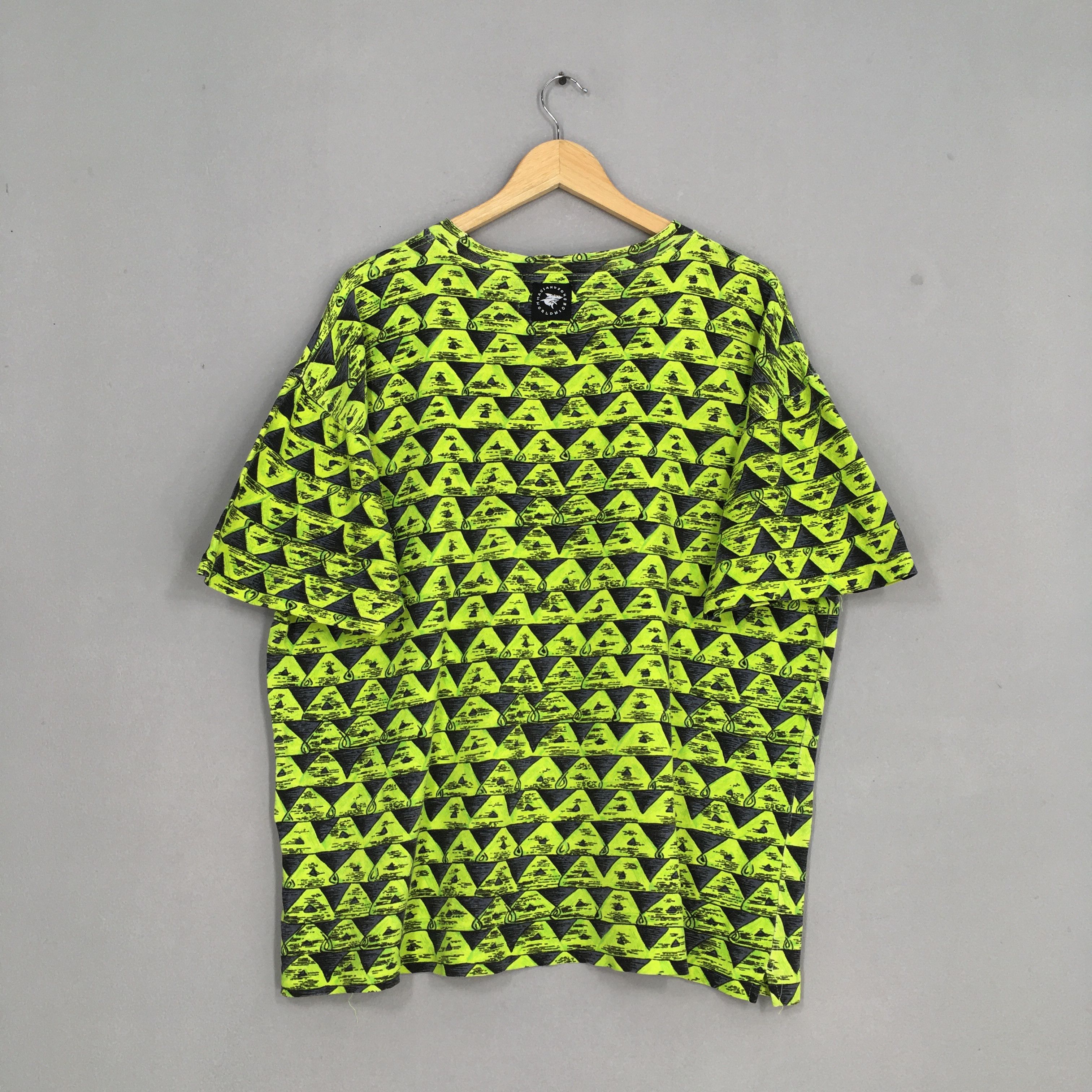 Maui and Sons × Vintage Vintage Maui & Sons Surfer Wave Abstract Neon T shirt XLarge Size US XL / EU 56 / 4 - 6 Thumbnail