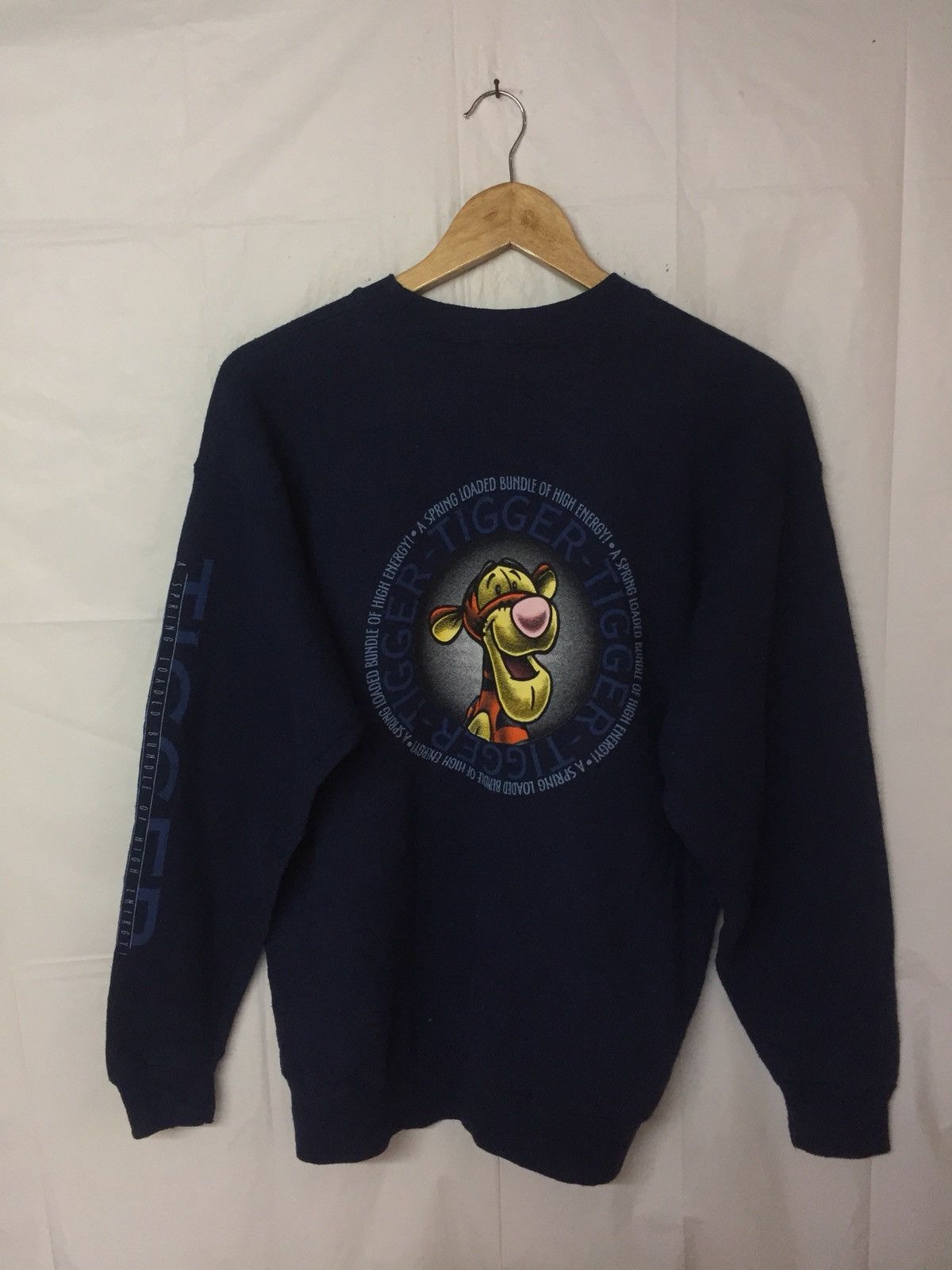 Disney × Vintage Vintage Dosney Tigger A Spring Loaded Bundle Of High Energy Size US M / EU 48-50 / 2 - 1 Thumbnail