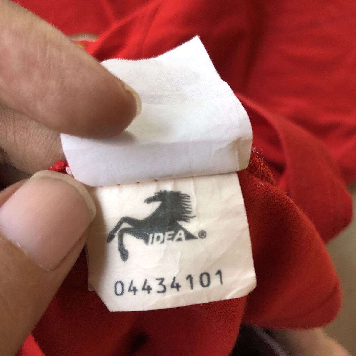 Ferrari Vintage 1999 Formula One Ferrari T Shirt Size US L / EU 52-54 / 3 - 9 Thumbnail