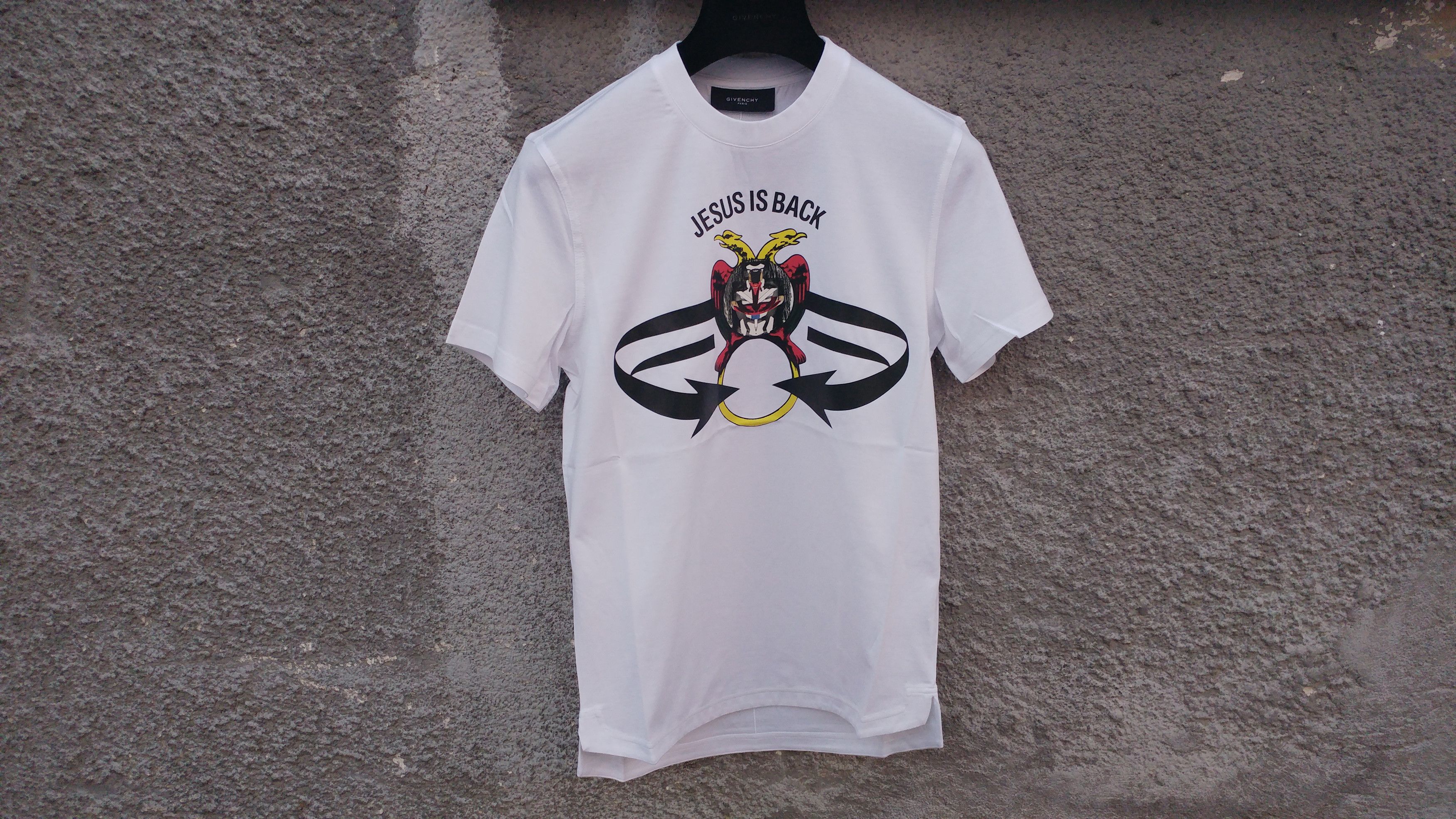 Givenchy Givenchy 'Jesus is Back' Madonna Rottweiler T-Shirt size XS Size US XS / EU 42 / 0 - 1 Thumbnail