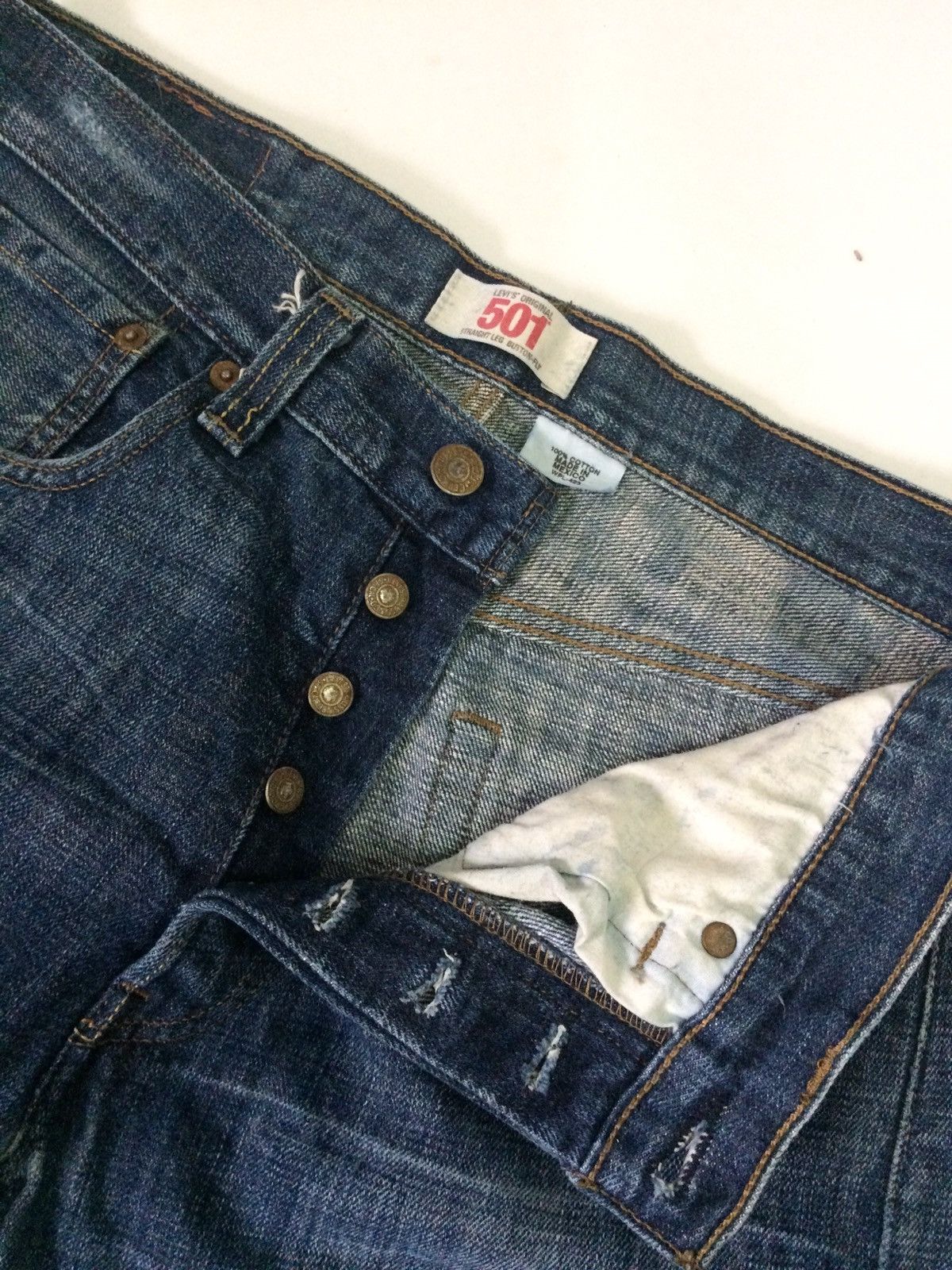Levi's Vintage Clothing 🔥Vintage Levi’s 501 Distressed design jeans pants Size US 30 / EU 46 - 8 Thumbnail