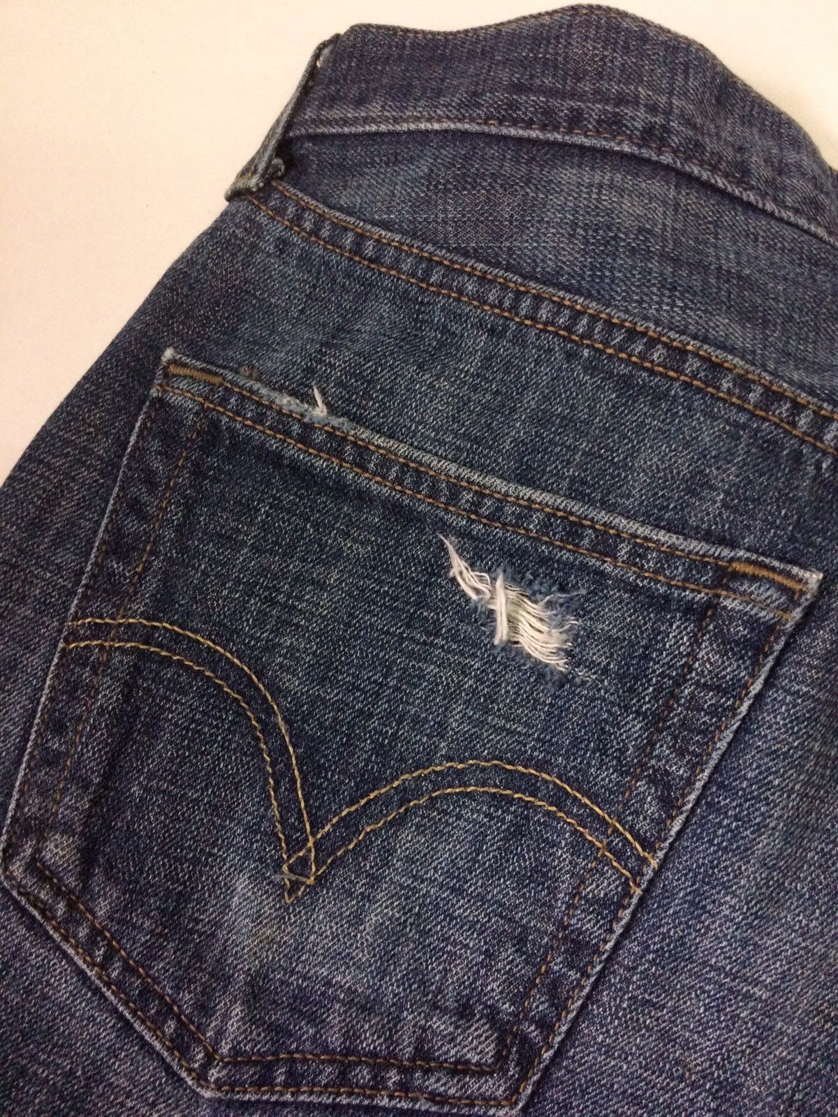 Levi's Vintage Clothing 🔥Vintage Levi’s 501 Distressed design jeans pants Size US 30 / EU 46 - 11 Thumbnail