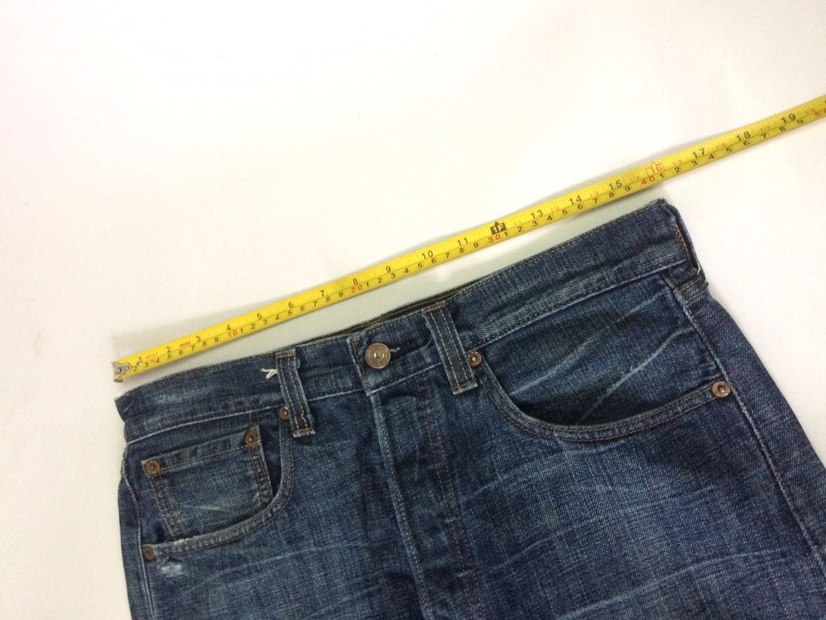 Levi's Vintage Clothing 🔥Vintage Levi’s 501 Distressed design jeans pants Size US 30 / EU 46 - 14 Thumbnail