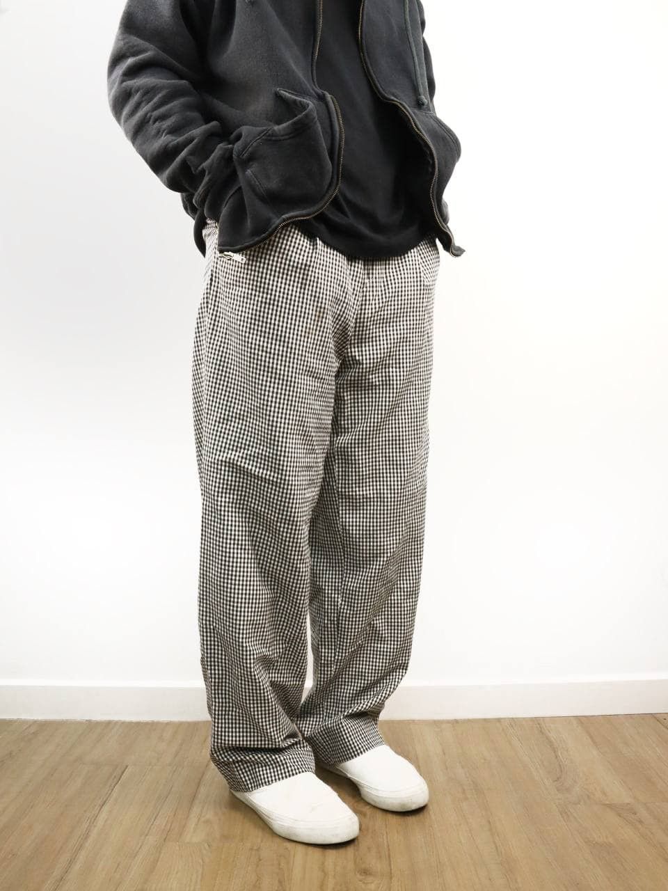 Issey Miyake 80's ISSEY MIYAKE MEN Checkered Baggy Front Pleated Pant Size US 29 - 6 Thumbnail