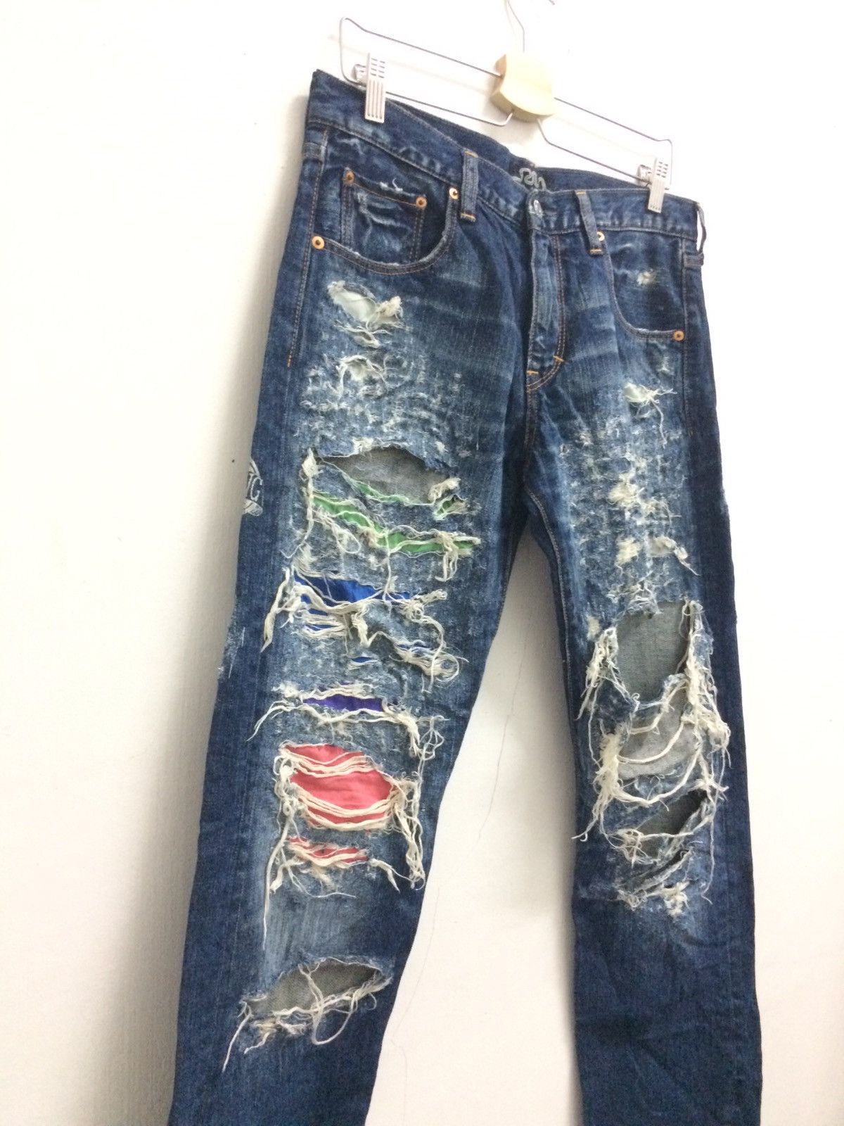 Designer × Japanese Brand Rare Rna Slang Patch Work Distressed Bleached Denim Jenas Size US 30 / EU 46 - 2 Thumbnail