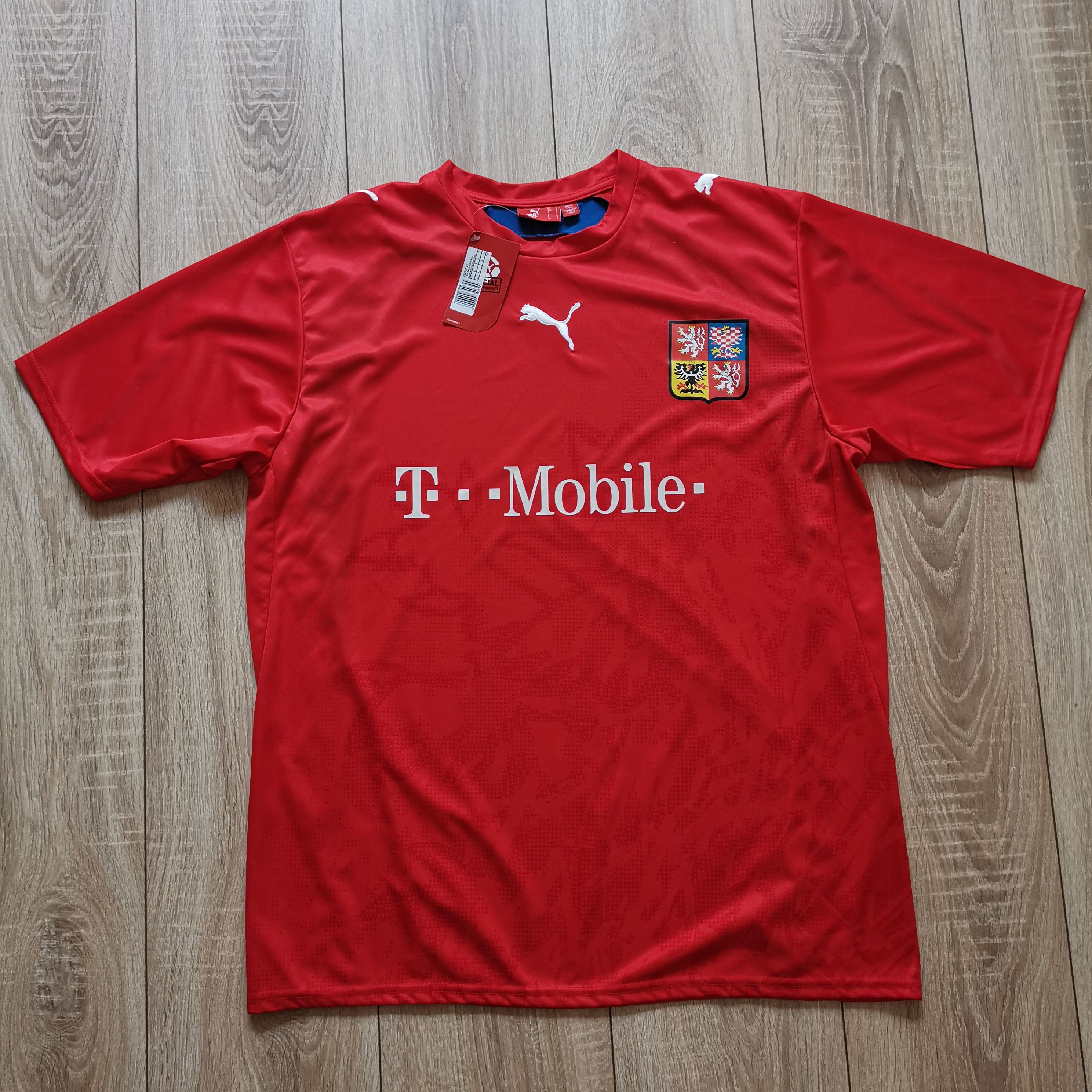 Puma Puma Czech Republic BNWT home soccer jersey shirt Size US L / EU 52-54 / 3 - 1 Thumbnail