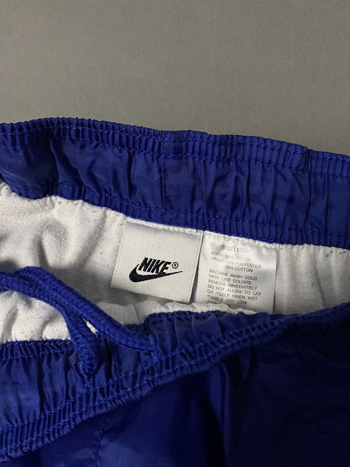 Nike 90s Nike vintage purple / green track pants small swoosh Size US 30 / EU 46 - 5 Thumbnail