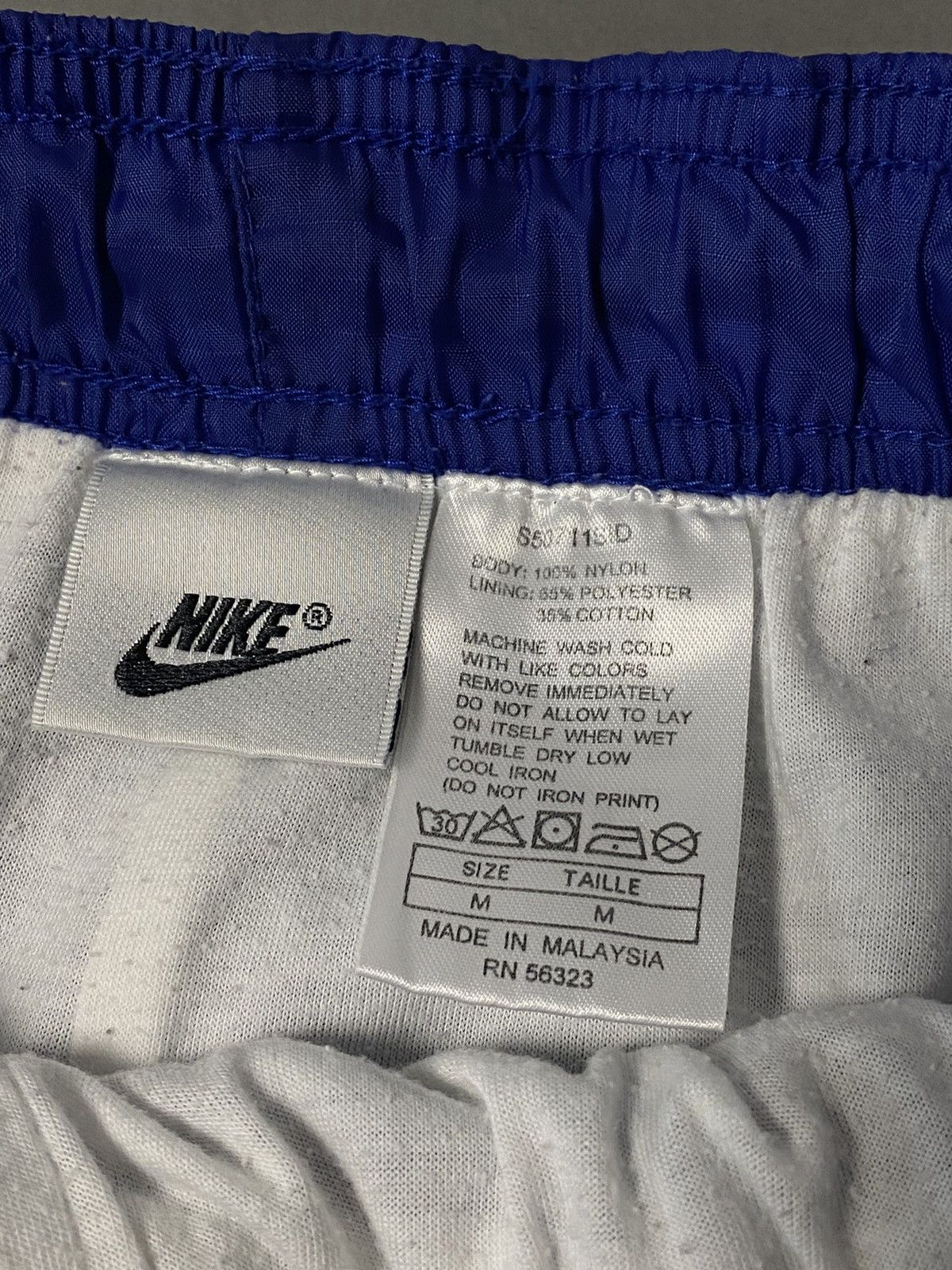Nike 90s Nike vintage purple / green track pants small swoosh Size US 30 / EU 46 - 6 Thumbnail