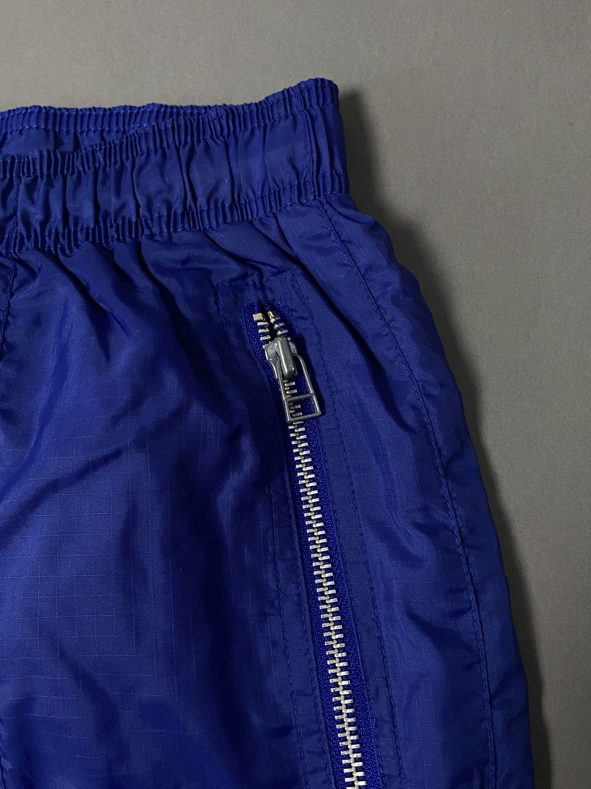Nike 90s Nike vintage purple / green track pants small swoosh Size US 30 / EU 46 - 4 Thumbnail