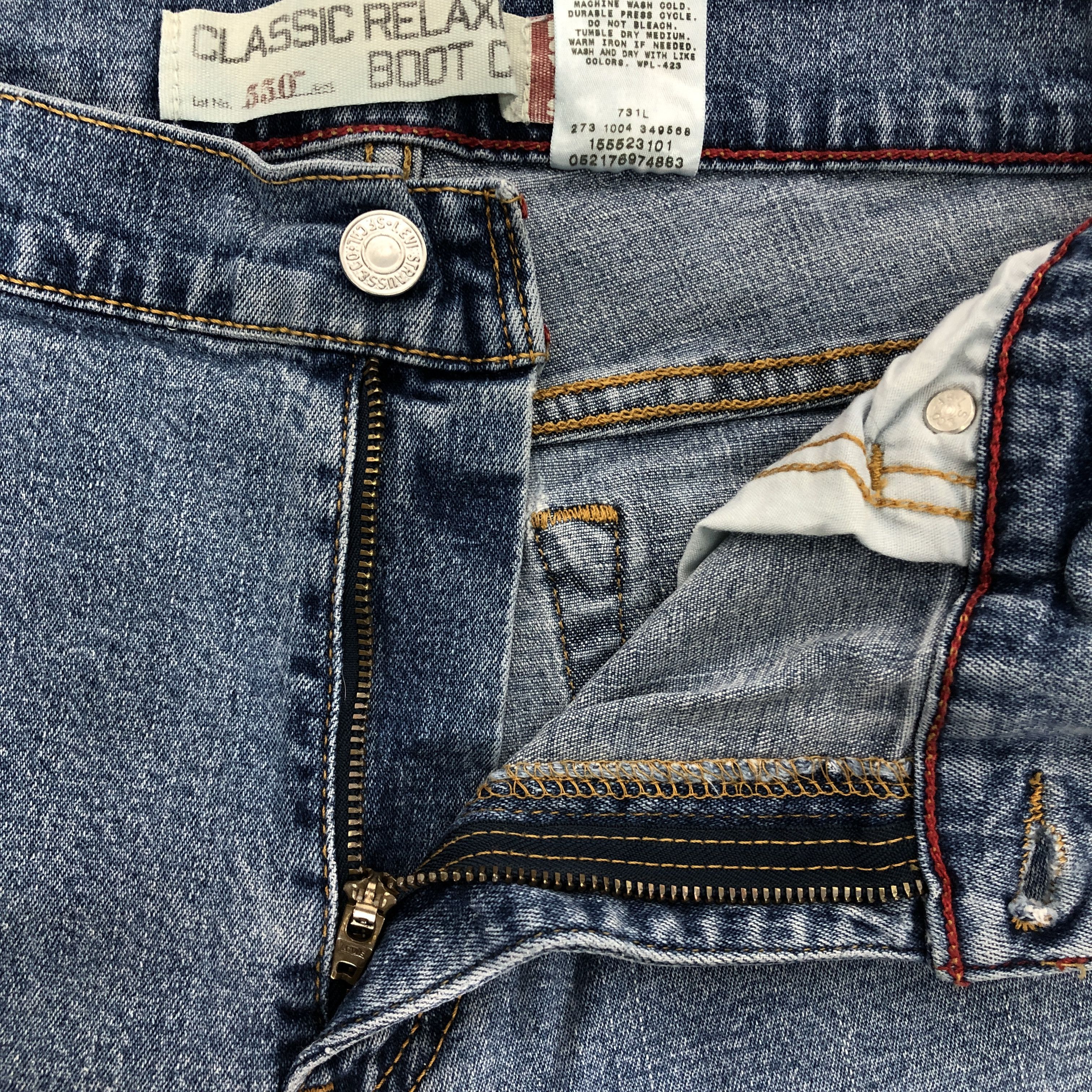 Levi's Vintage Y2K Levi's Classic Relax Boot Cut Jean Size 29" - 14 Thumbnail