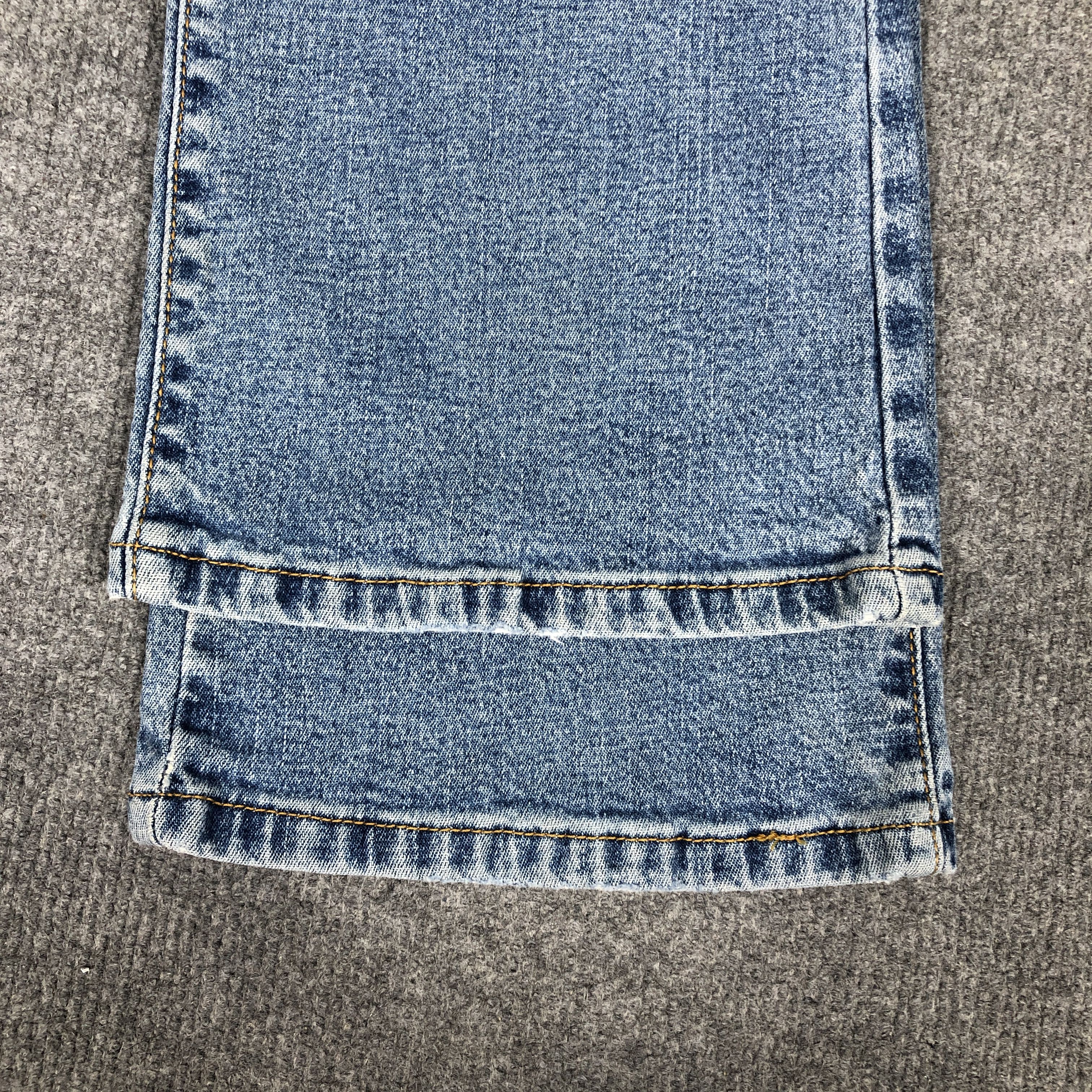 Levi's Vintage Y2K Levi's Classic Relax Boot Cut Jean Size 29" - 8 Thumbnail