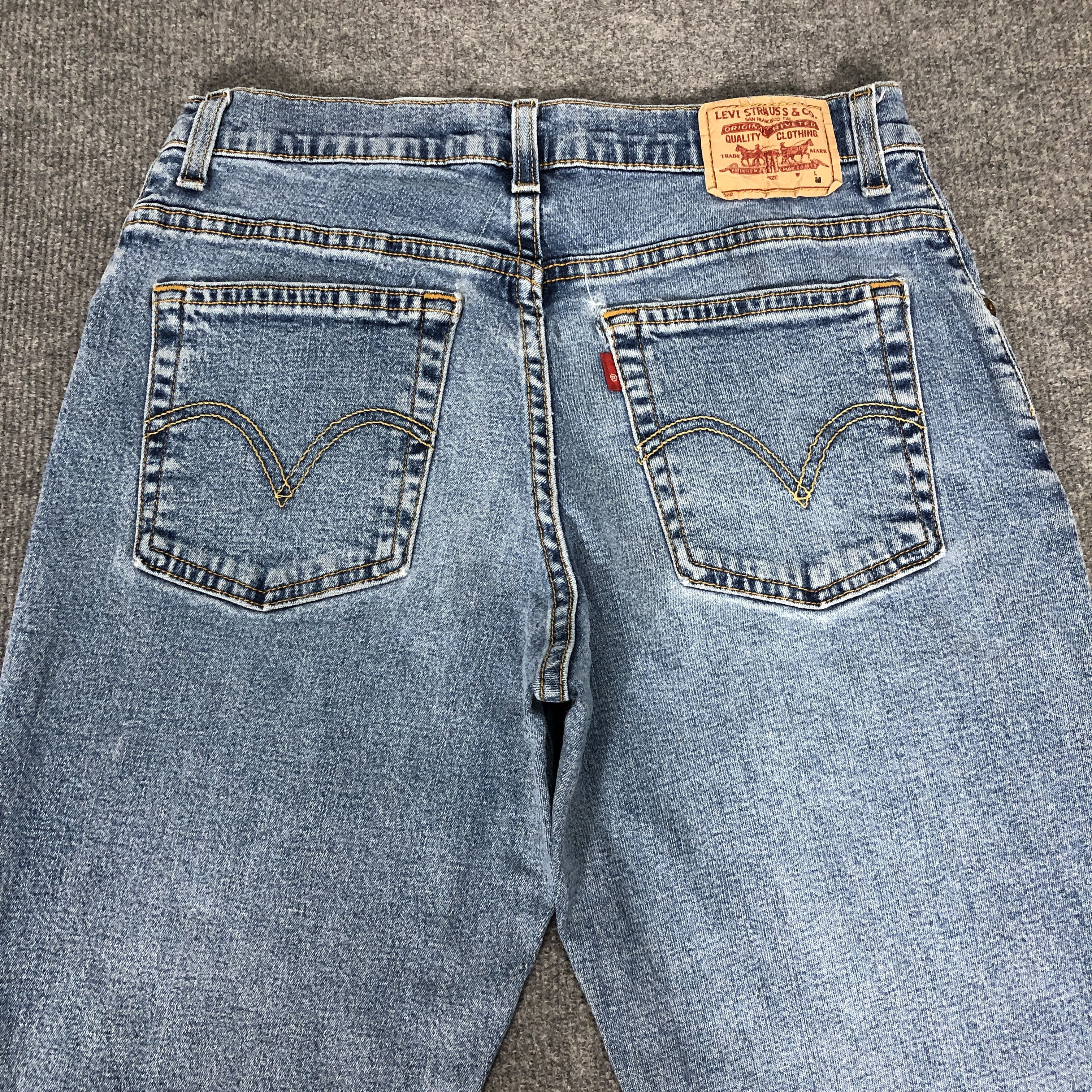 Levi's Vintage Y2K Levi's Classic Relax Boot Cut Jean Size 29" - 4 Thumbnail
