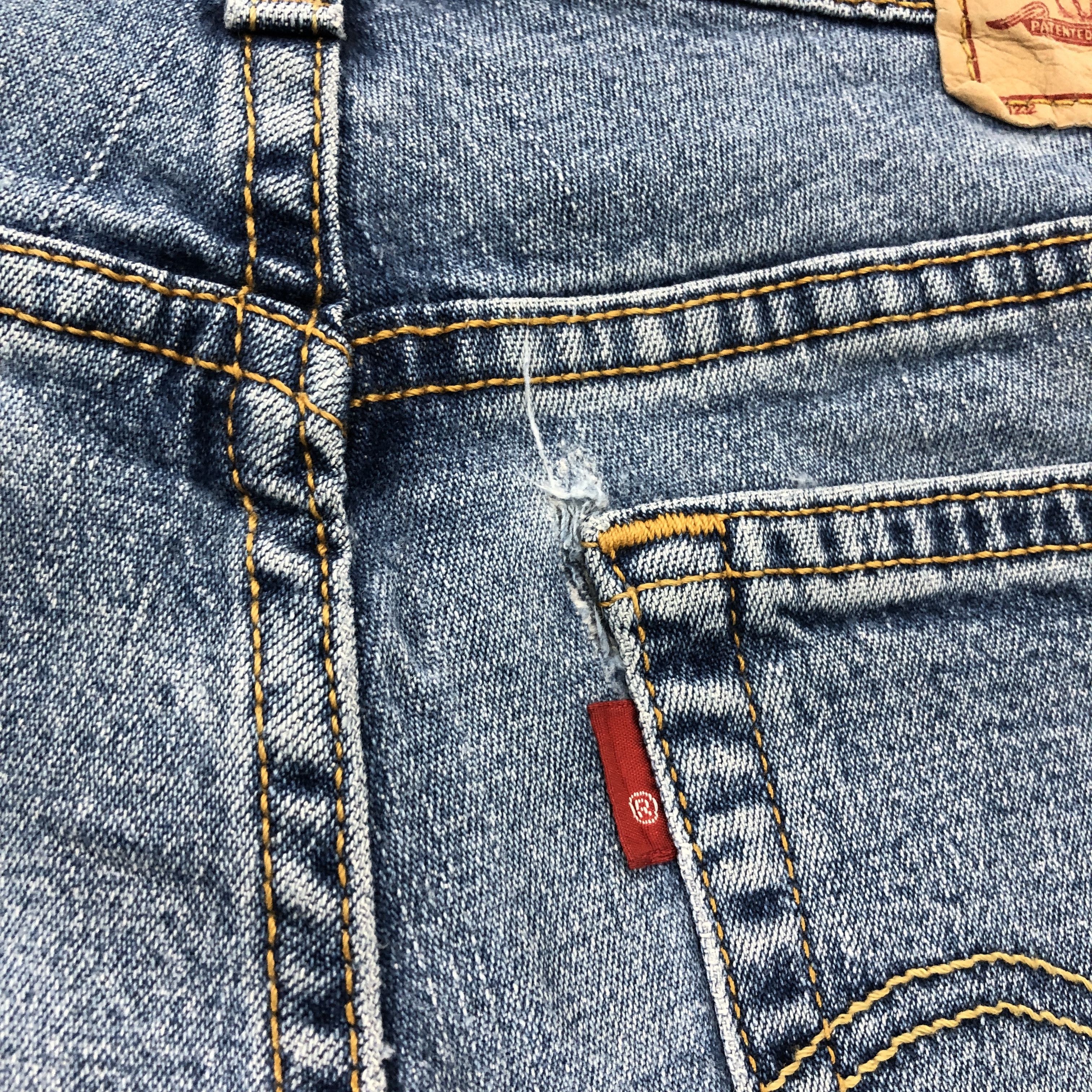 Levi's Vintage Y2K Levi's Classic Relax Boot Cut Jean Size 29" - 11 Thumbnail
