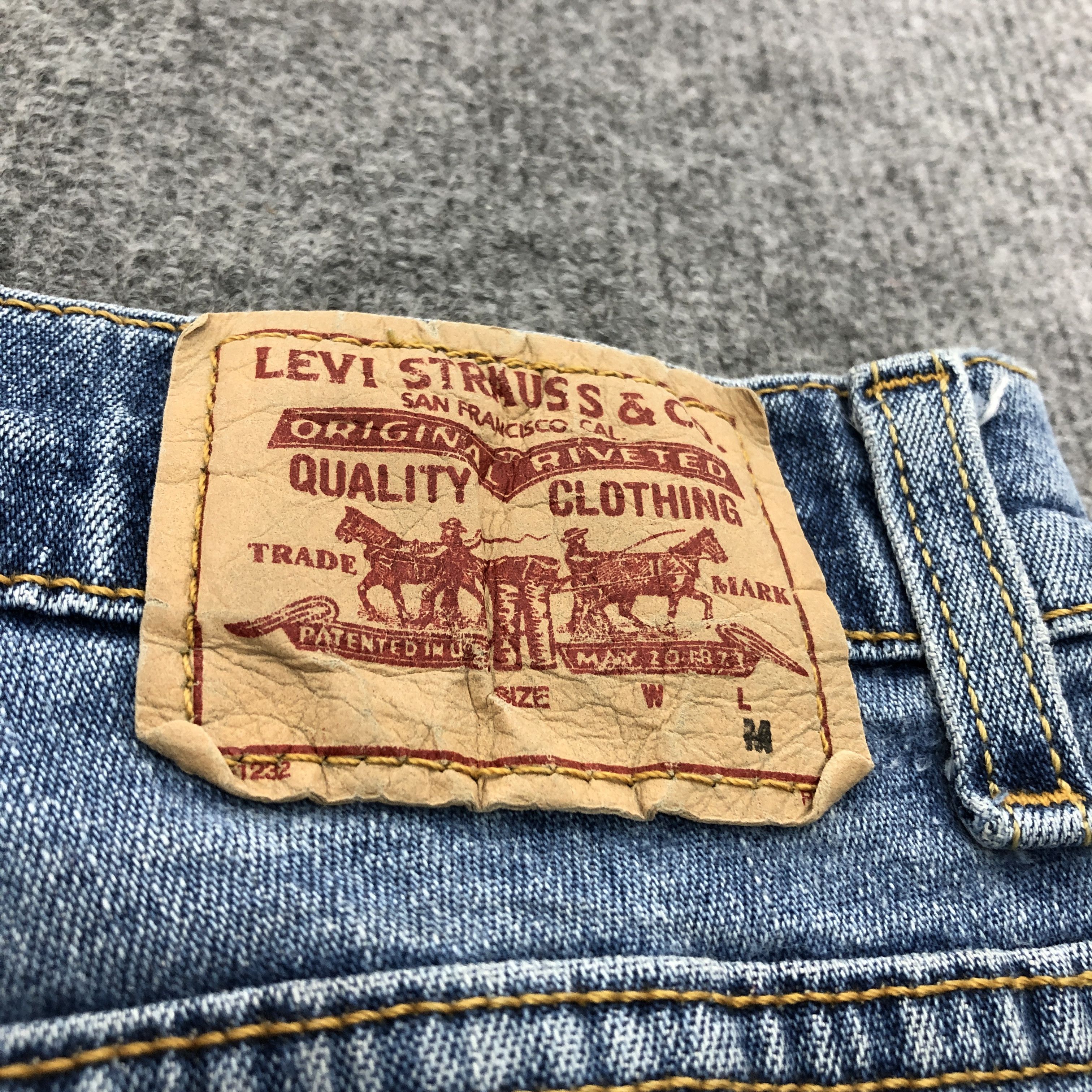 Levi's Vintage Y2K Levi's Classic Relax Boot Cut Jean Size 29" - 5 Thumbnail