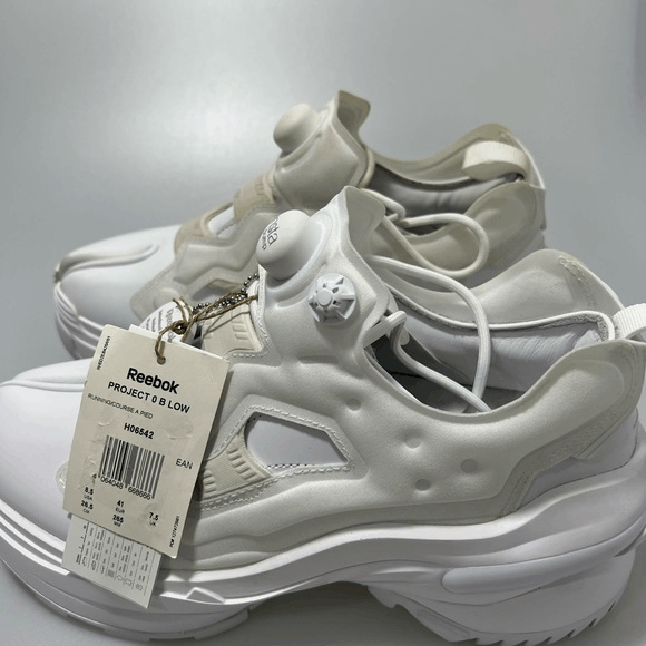 Maison Margiela × Reebok Maison Margiela x Reebok Tabi Instapump Derby Sneakers White Size US 8.5 / EU 41-42 - 3 Thumbnail
