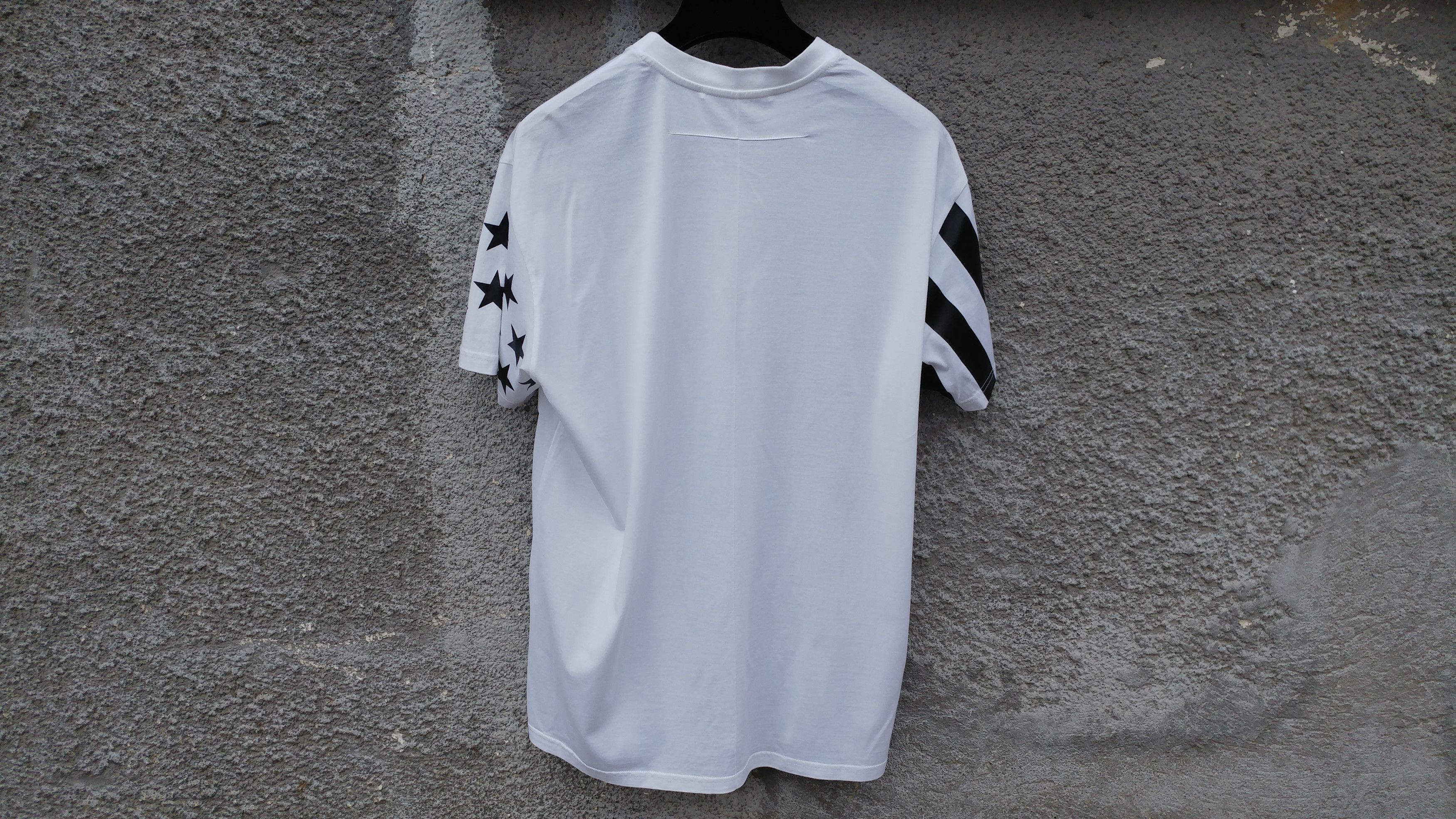 Givenchy Givenchy Stars Stripes Rottweiler Shark Oversized T-shirt Size US S / EU 44-46 / 1 - 9 Thumbnail