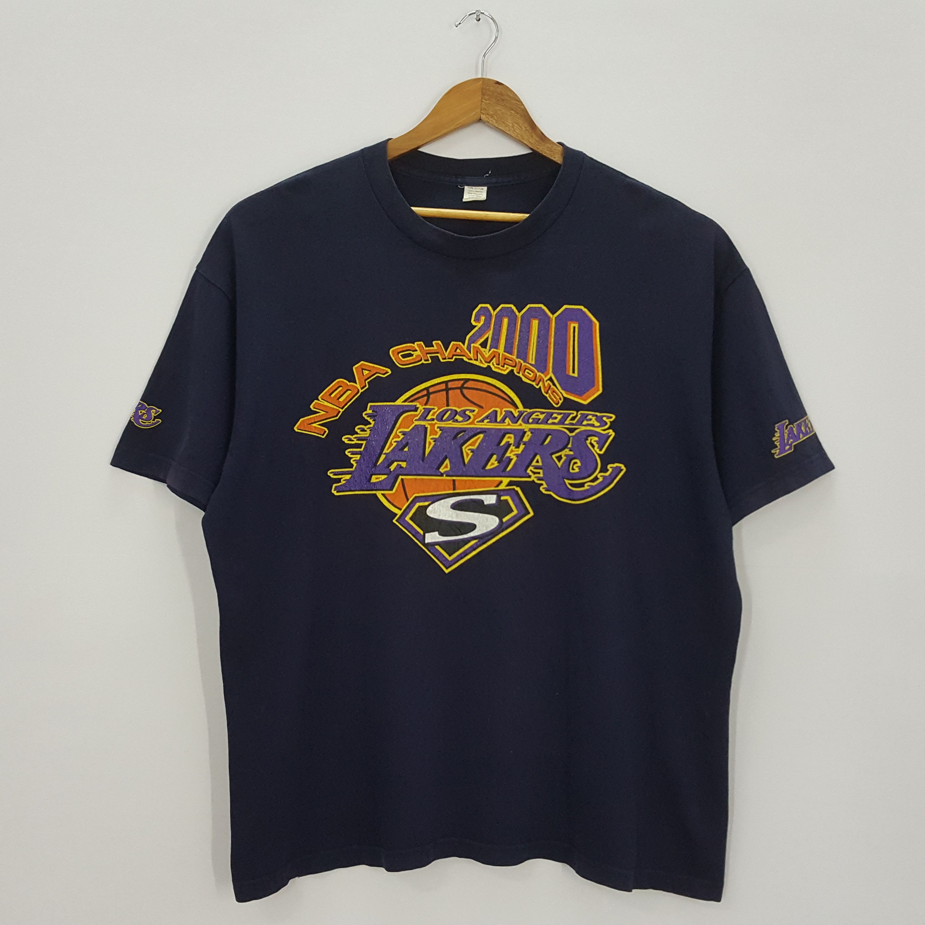 Vintage L.A Lakers 2000 NBA Champion t-shirt