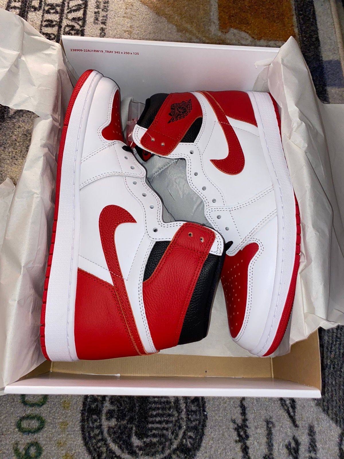 Pre-owned Jordan Nike Jordan 1 Retro High Og Heritage Shoes In White Red