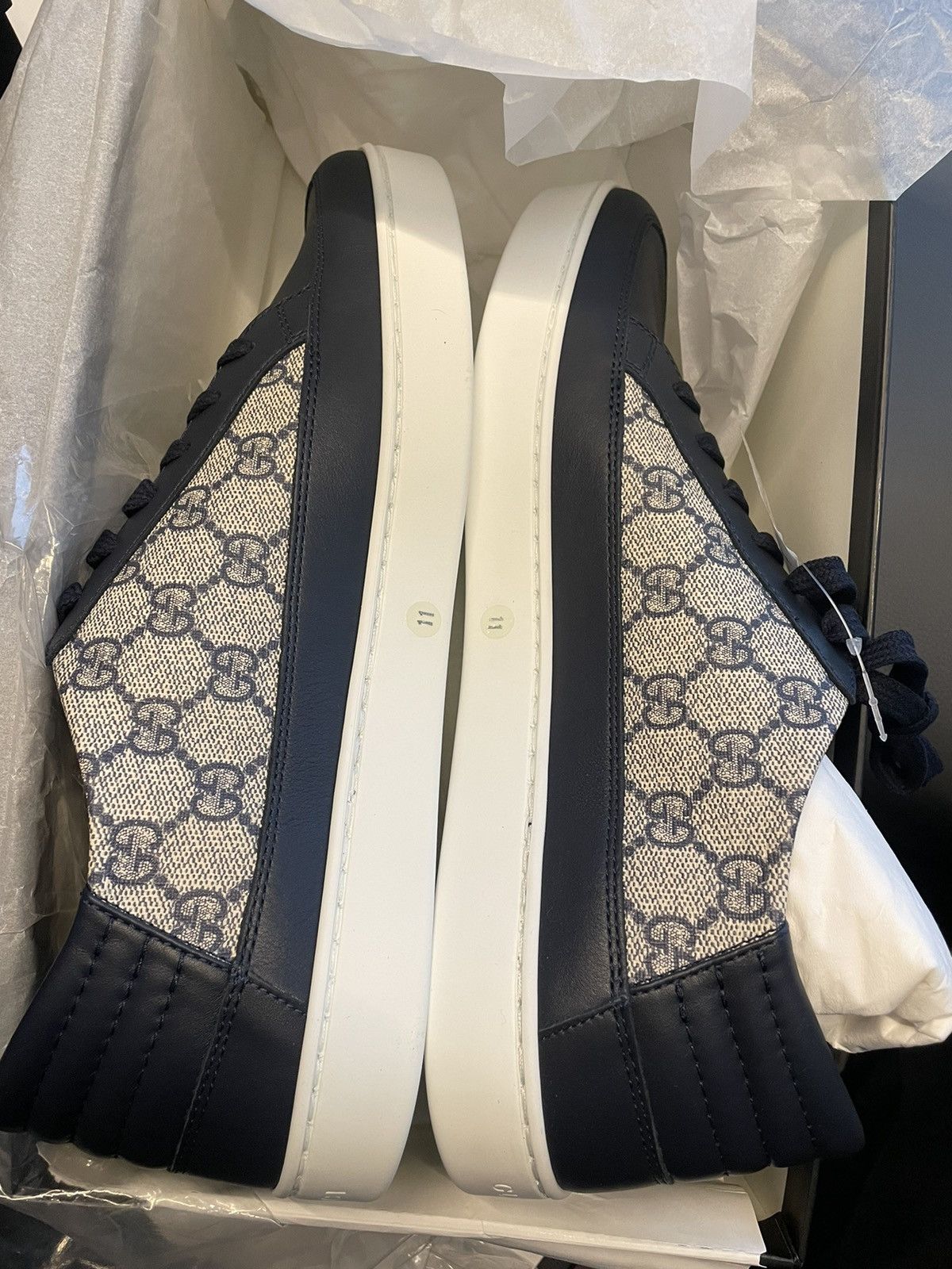 Gucci New Rare Limited Edition Supreme Gucci Logo Leather Sneaker Size US 9.5 / EU 42-43 - 17 Thumbnail