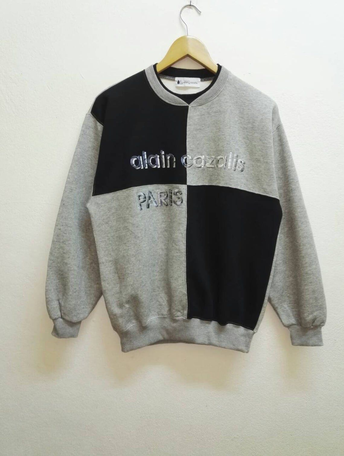 Japanese Brand Vintage Alain Cazalis Paris Sweatshirt Embroidered Big Logo Size US M / EU 48-50 / 2 - 1 Thumbnail