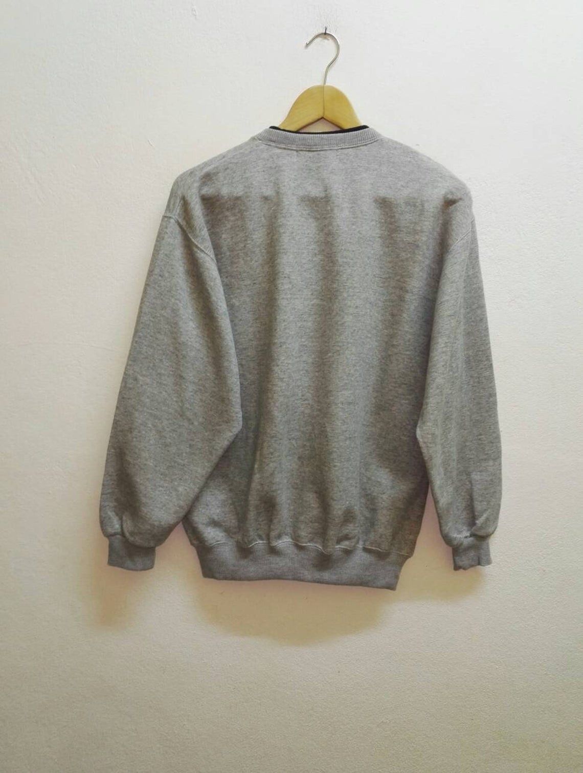 Japanese Brand Vintage Alain Cazalis Paris Sweatshirt Embroidered Big Logo Size US M / EU 48-50 / 2 - 4 Thumbnail