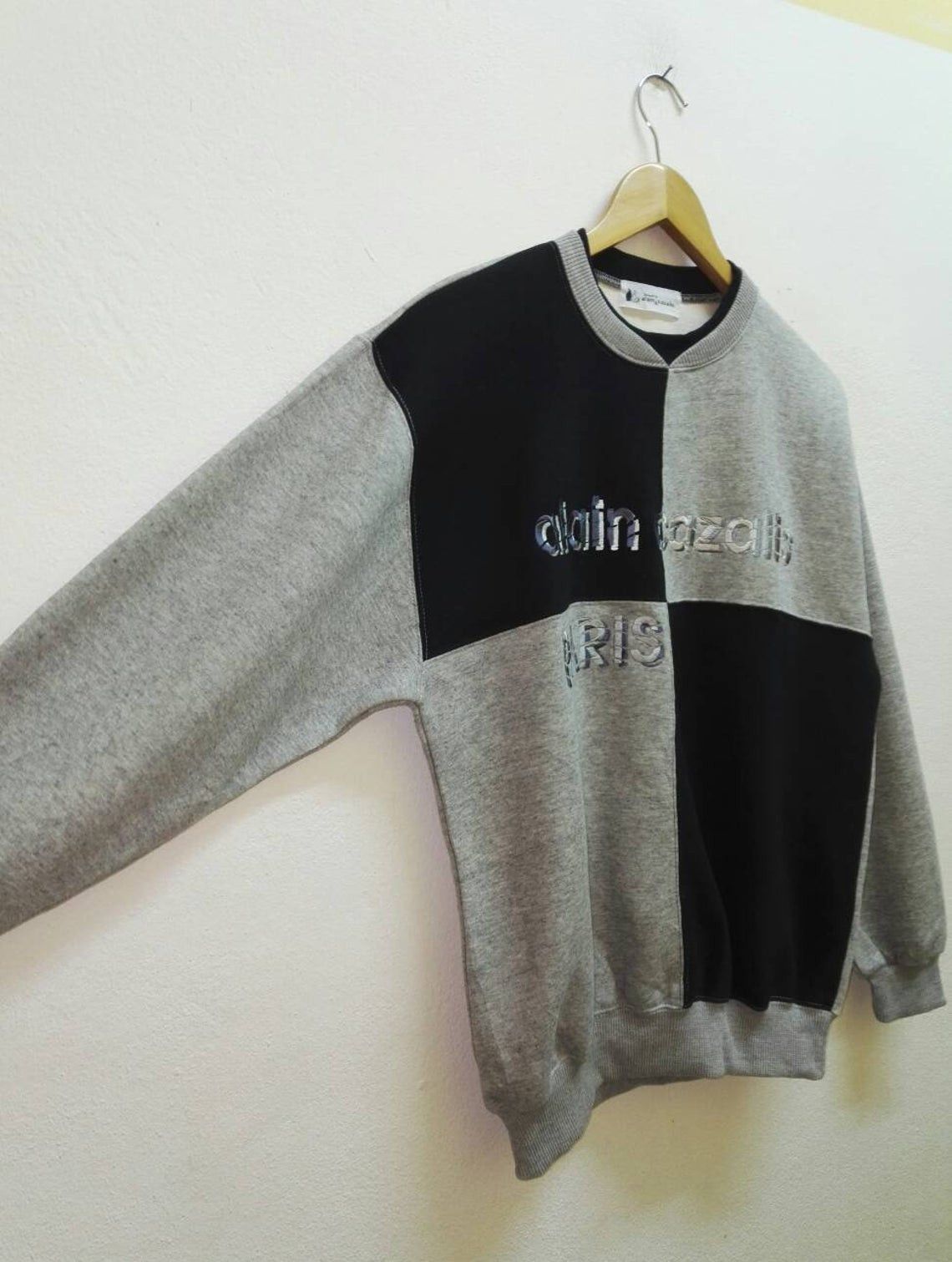 Japanese Brand Vintage Alain Cazalis Paris Sweatshirt Embroidered Big Logo Size US M / EU 48-50 / 2 - 2 Thumbnail