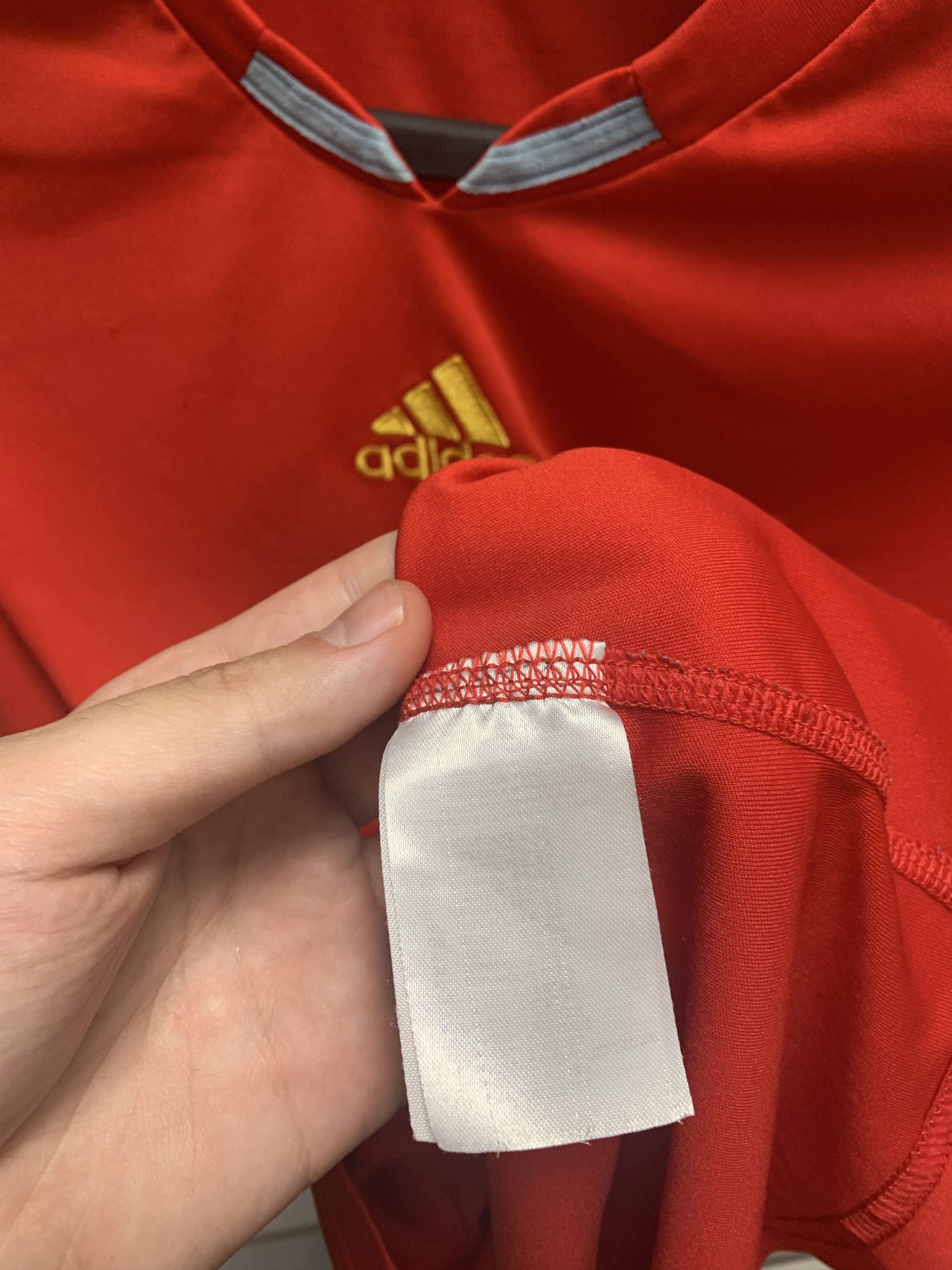 Adidas Spain Adidas soccer jersey South Africa patch 2010 L res Size US L / EU 52-54 / 3 - 4 Thumbnail