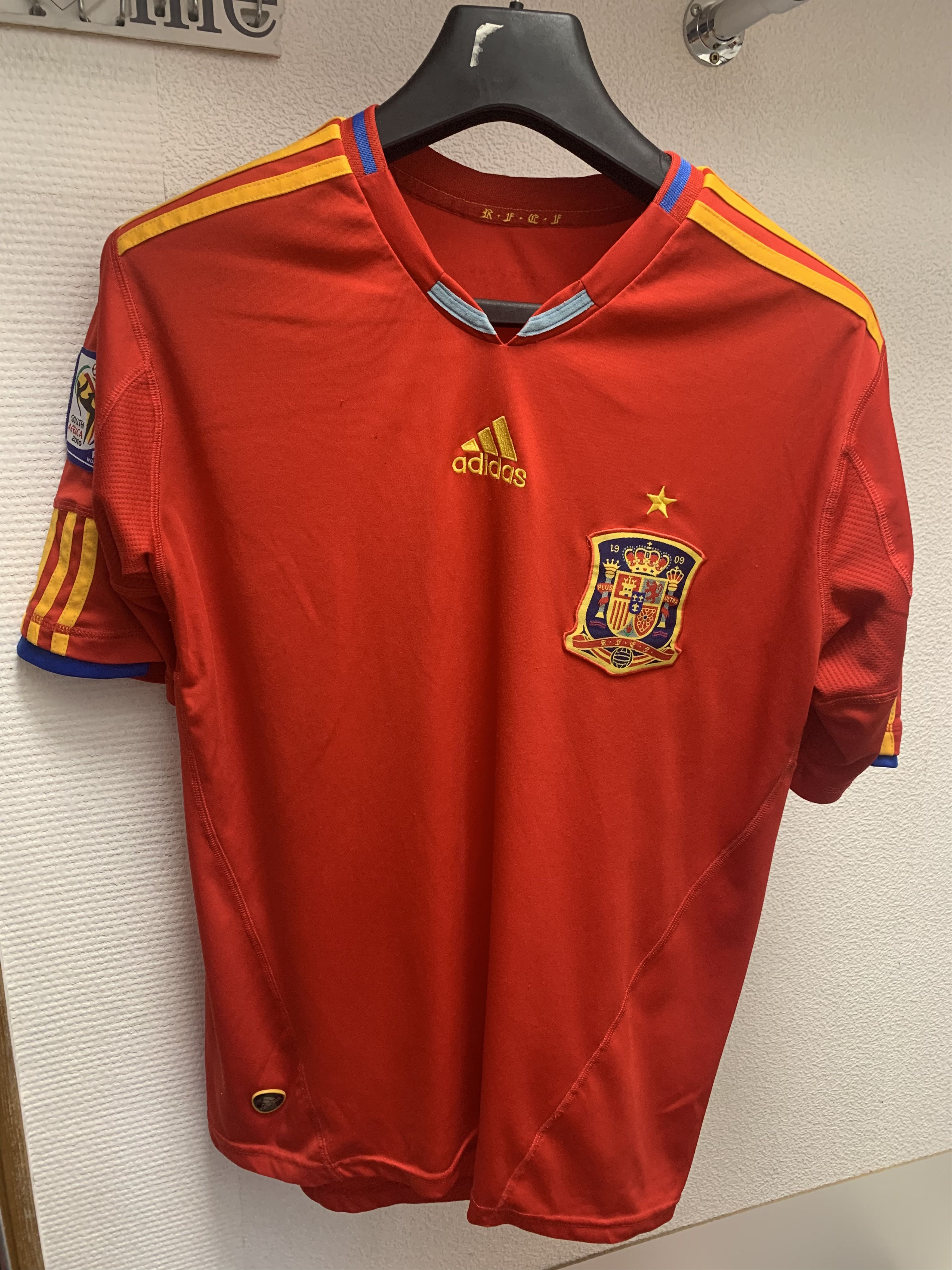 Adidas Spain Adidas soccer jersey South Africa patch 2010 L res Size US L / EU 52-54 / 3 - 1 Thumbnail