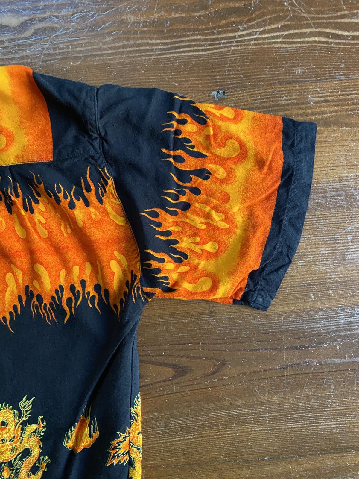 Vintage Vintage 80’s Flames Fire Dragon Japanese Style Button Up Size US L / EU 52-54 / 3 - 10 Thumbnail