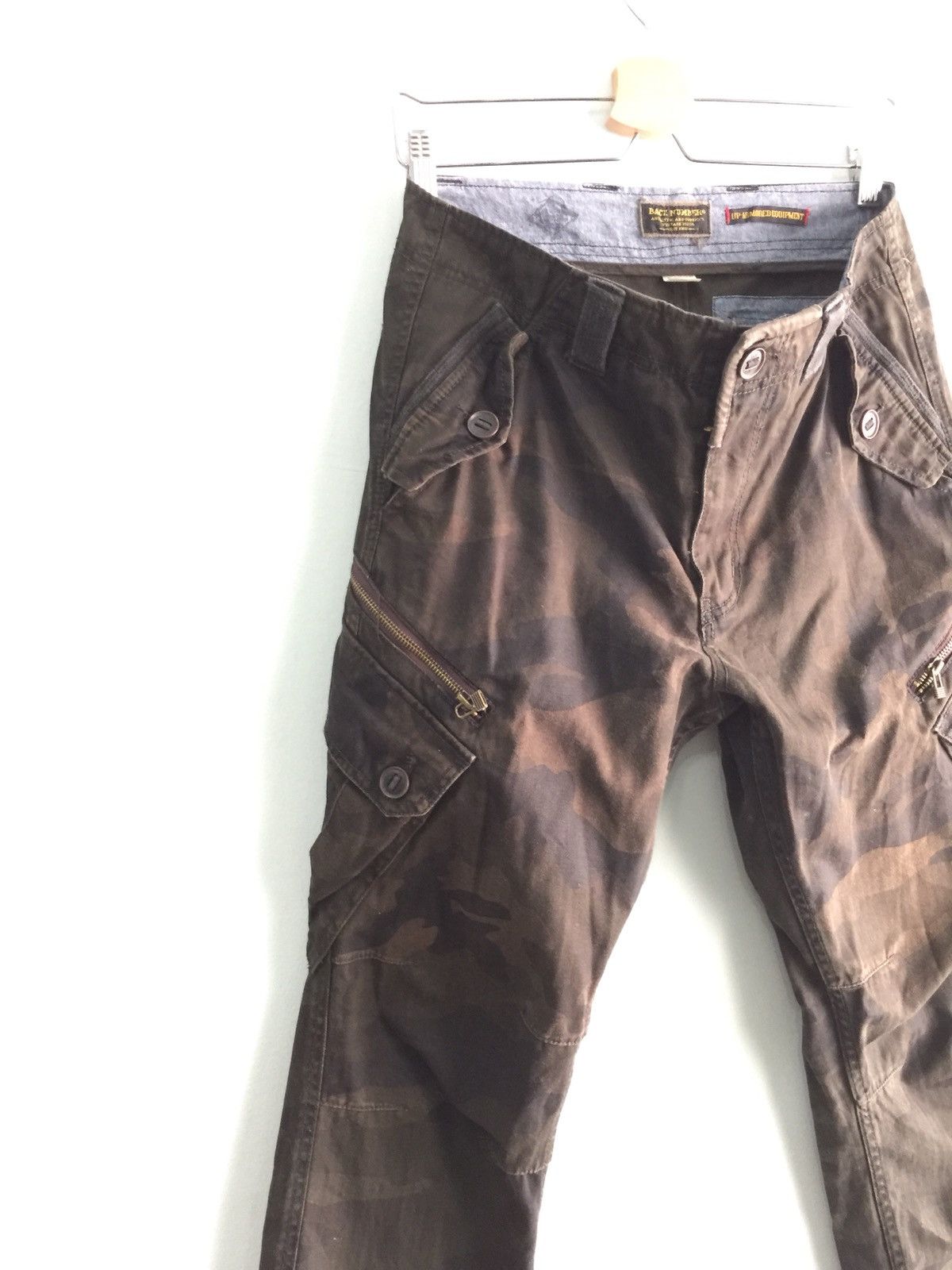 Japanese Brand Back Number Camo 6 Pocket Style Pants Size US 33 - 8 Thumbnail