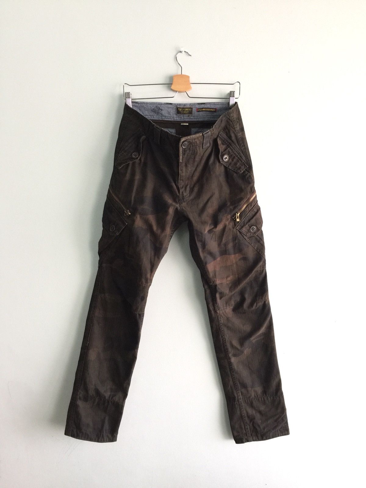 Japanese Brand Back Number Camo 6 Pocket Style Pants Size US 33 - 2 Thumbnail