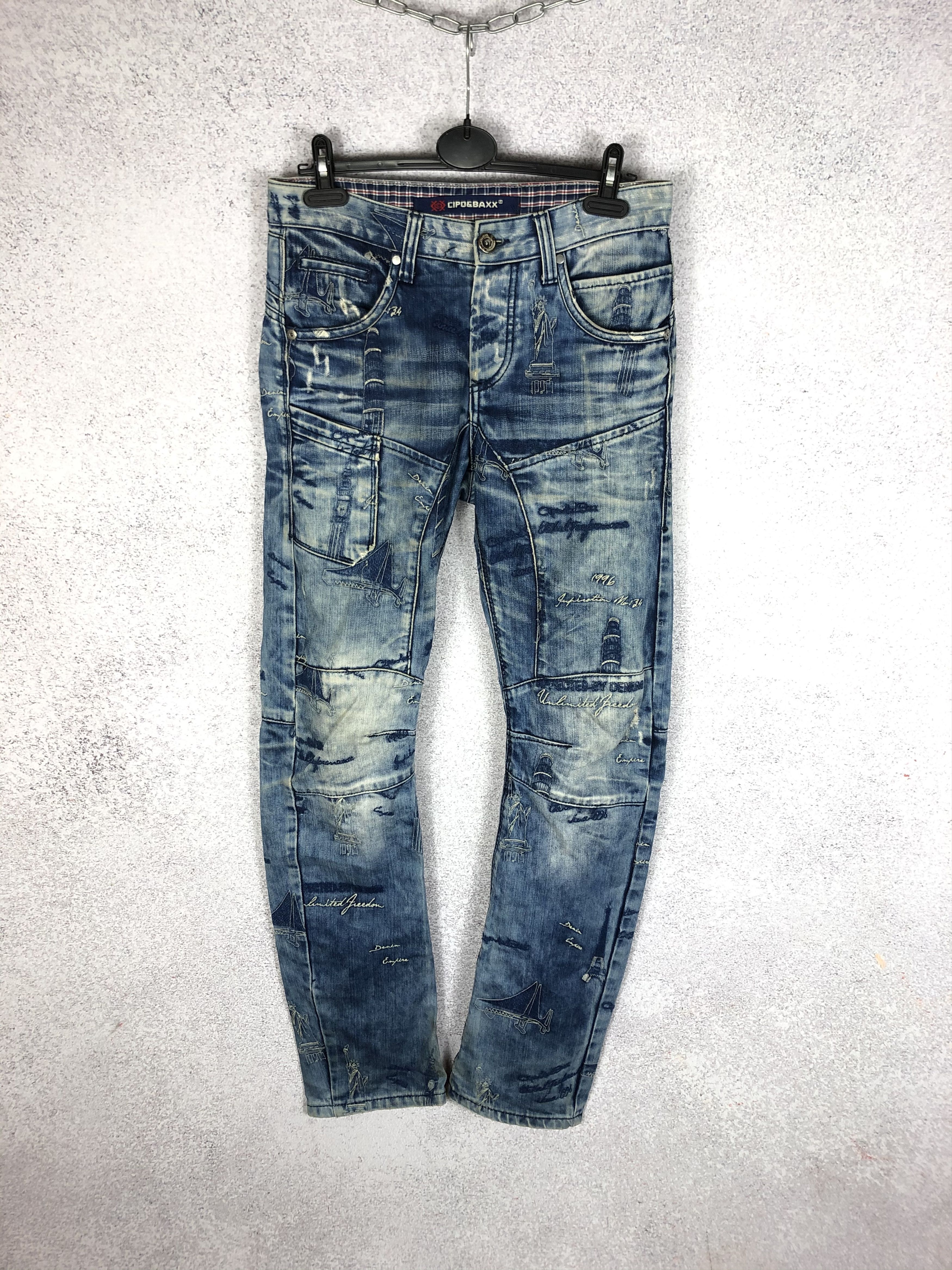 Vintage Vintage Cipo&Baxx Rap Style Jeans Y2K Size US 29 - 1 Thumbnail