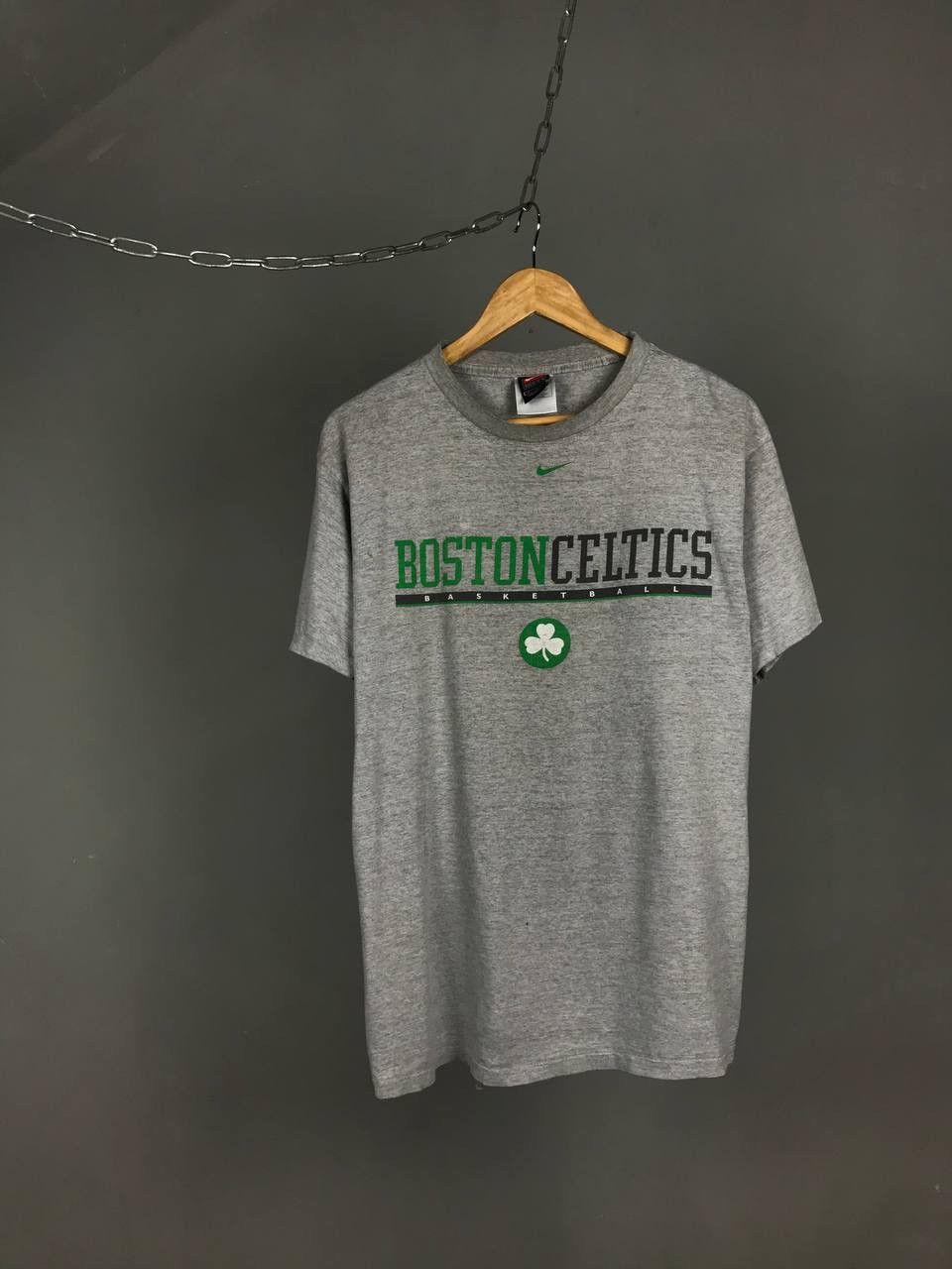 NBA × Nike × Vintage Nike Boston Celtics vintage swoosh NBA center logo tee Size US M / EU 48-50 / 2 - 1 Thumbnail