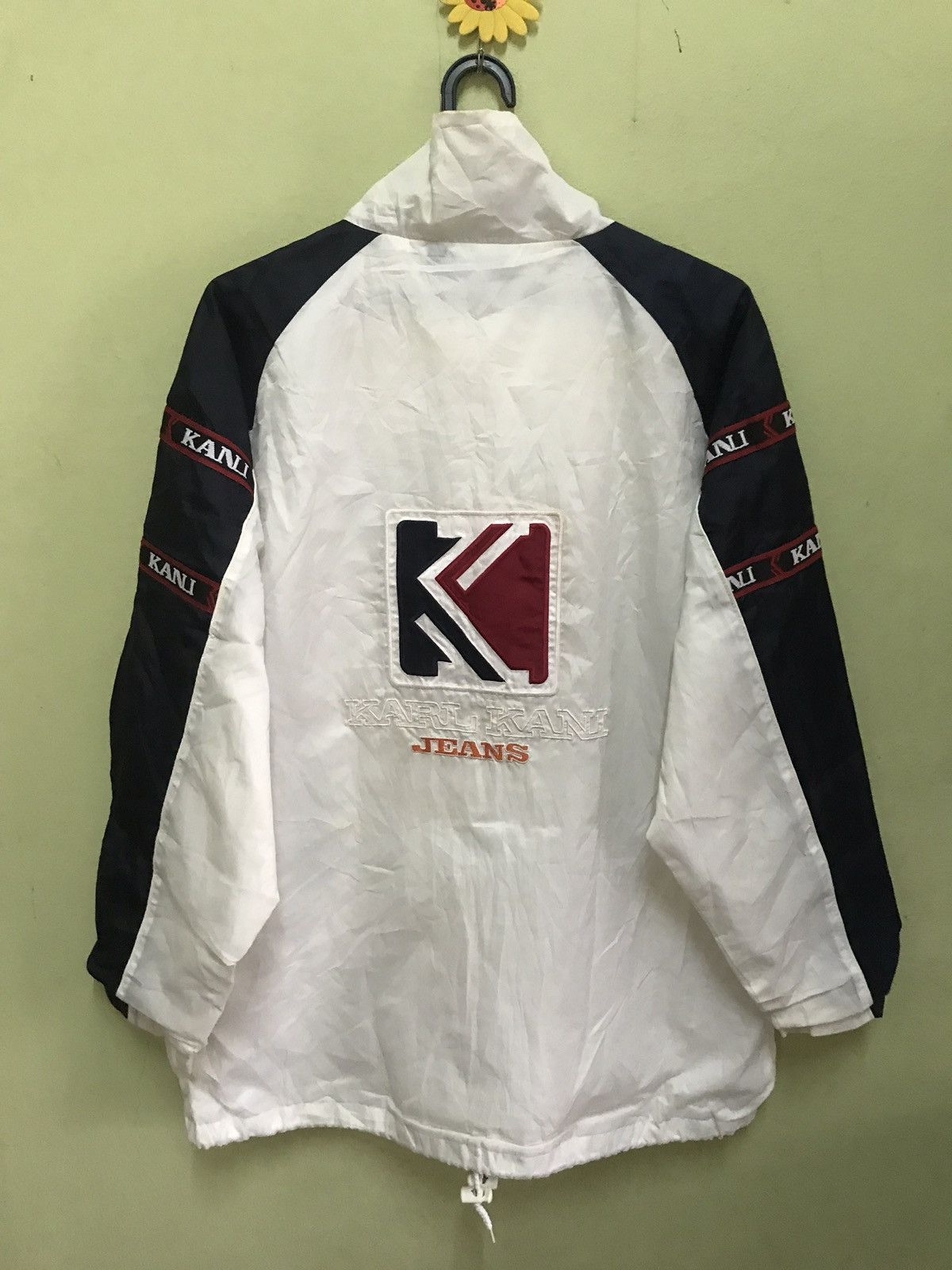 Karl Kani Big Logo Size US L / EU 52-54 / 3 - 8 Thumbnail
