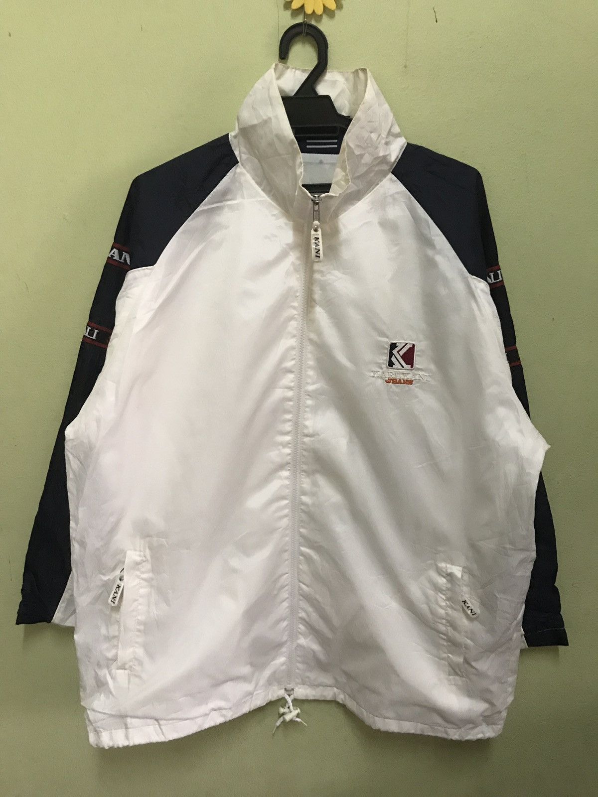Karl Kani Big Logo Size US L / EU 52-54 / 3 - 1 Thumbnail