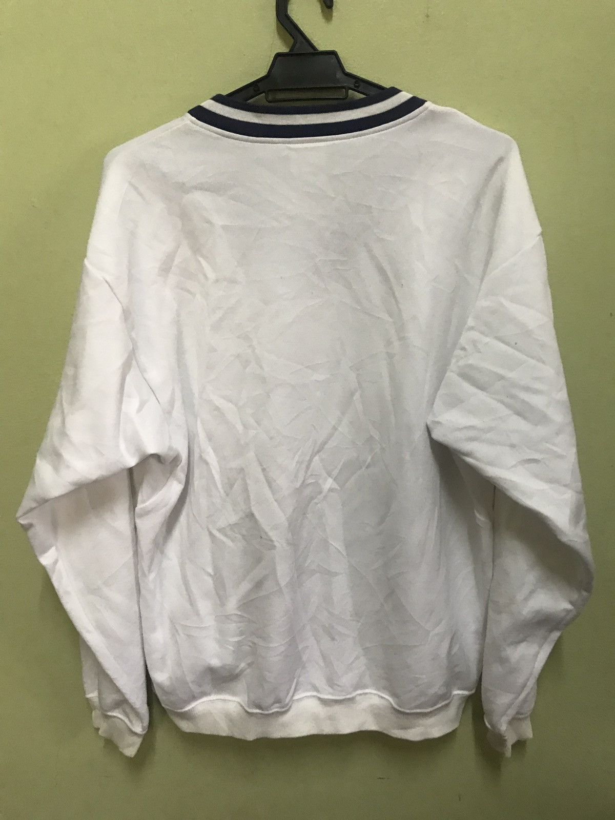 Mizuno Plain Small Logo V Neck Size US L / EU 52-54 / 3 - 4 Thumbnail