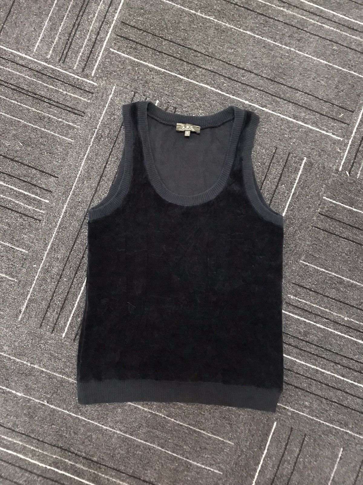 A.P.C. Vintage Made in France, A.P.C tank top Size US S / EU 44-46 / 1 - 1 Thumbnail